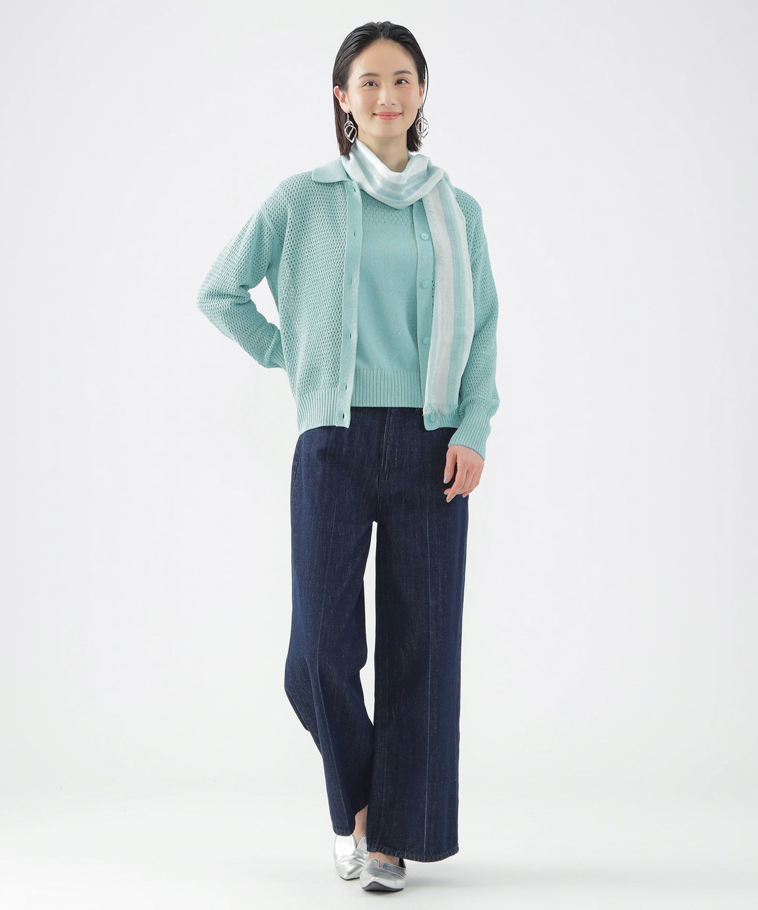 2211-U170533680__H,80,