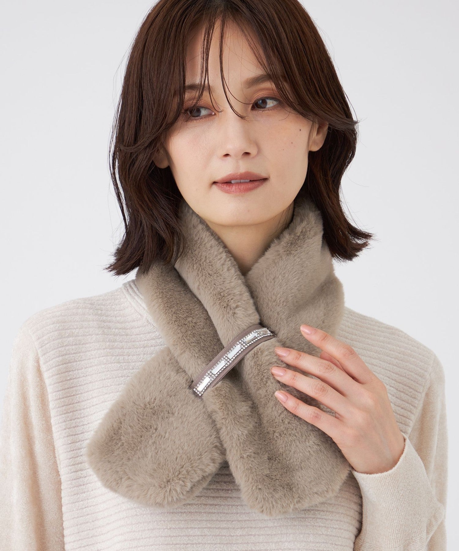 2211-U170665550__,50,