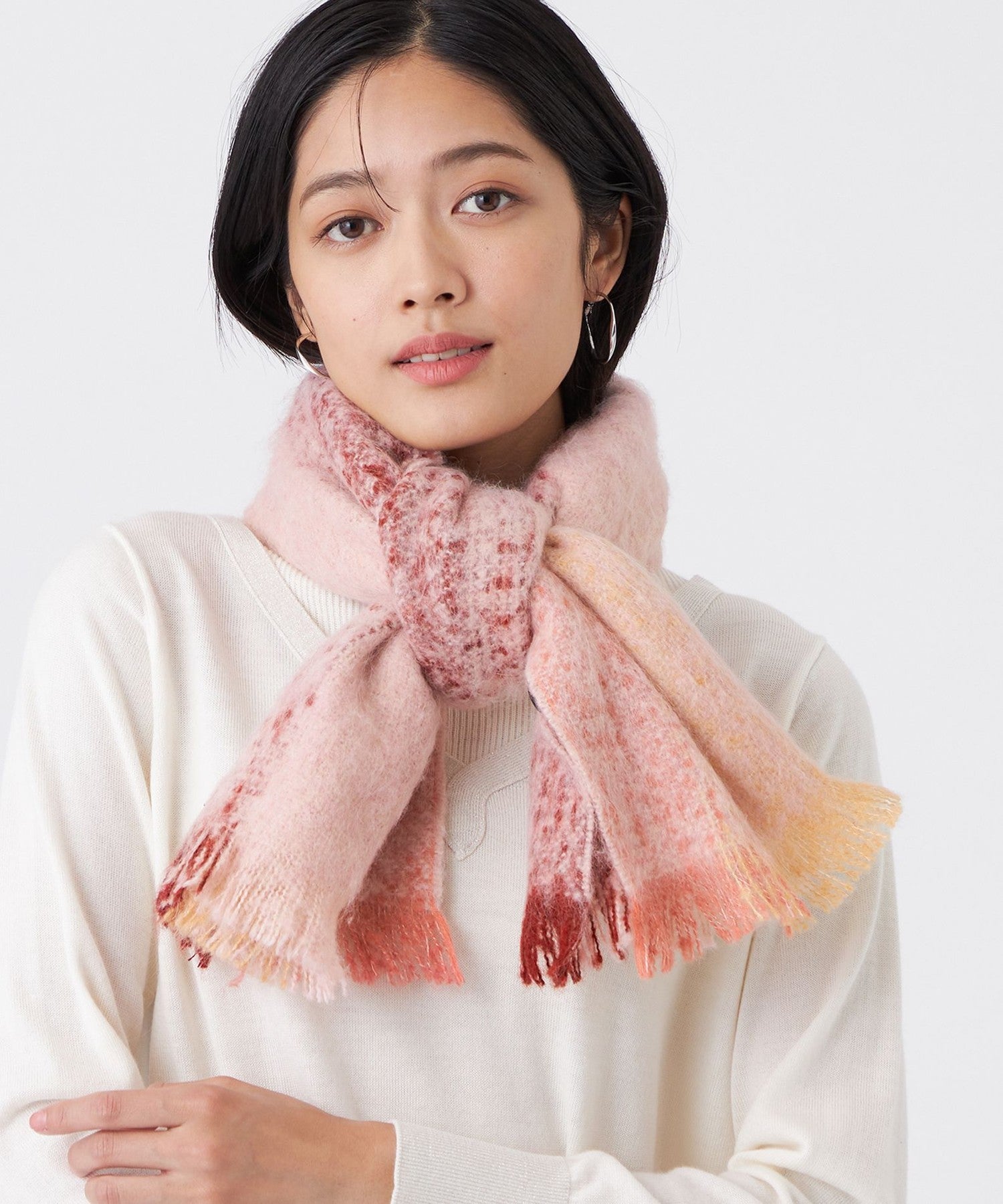 2211-U170765614__,14,