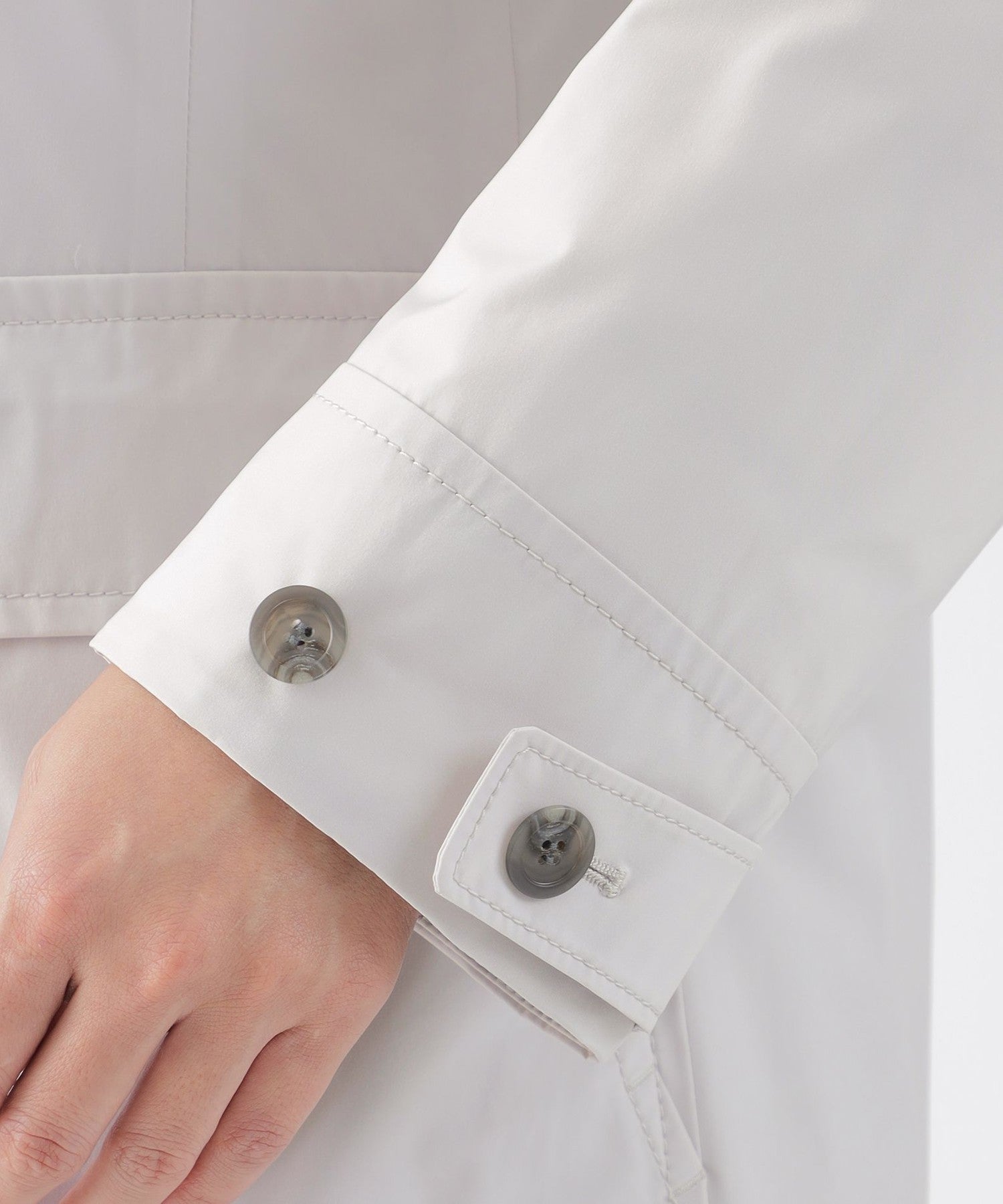 2211-U1A0745206__P,06,