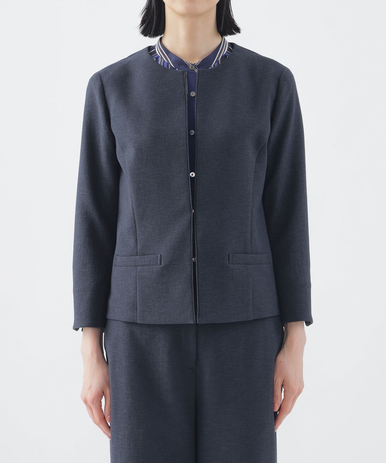 2211-U1E0253028__J,28,