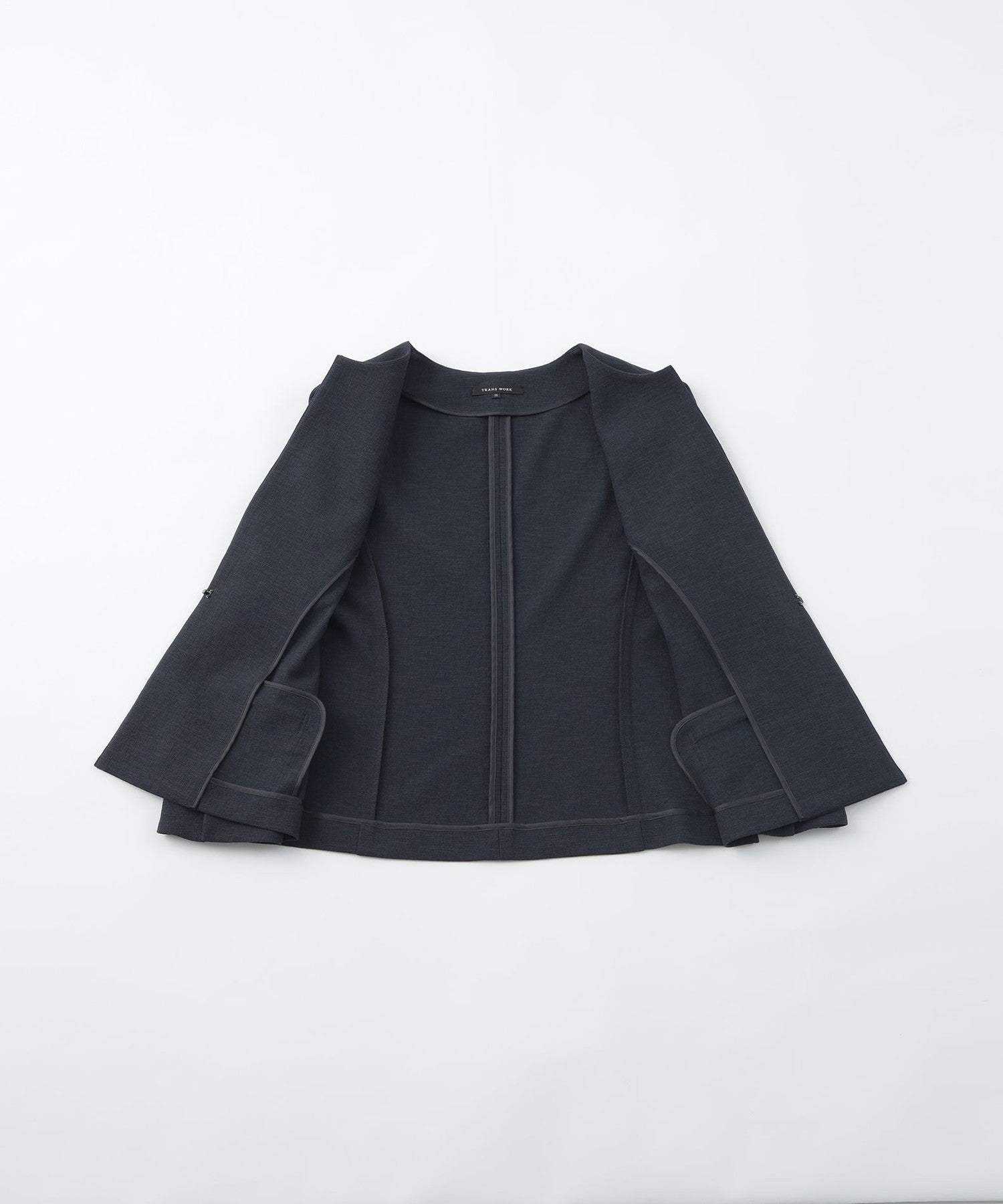 2211-U1E0253028__P,28,