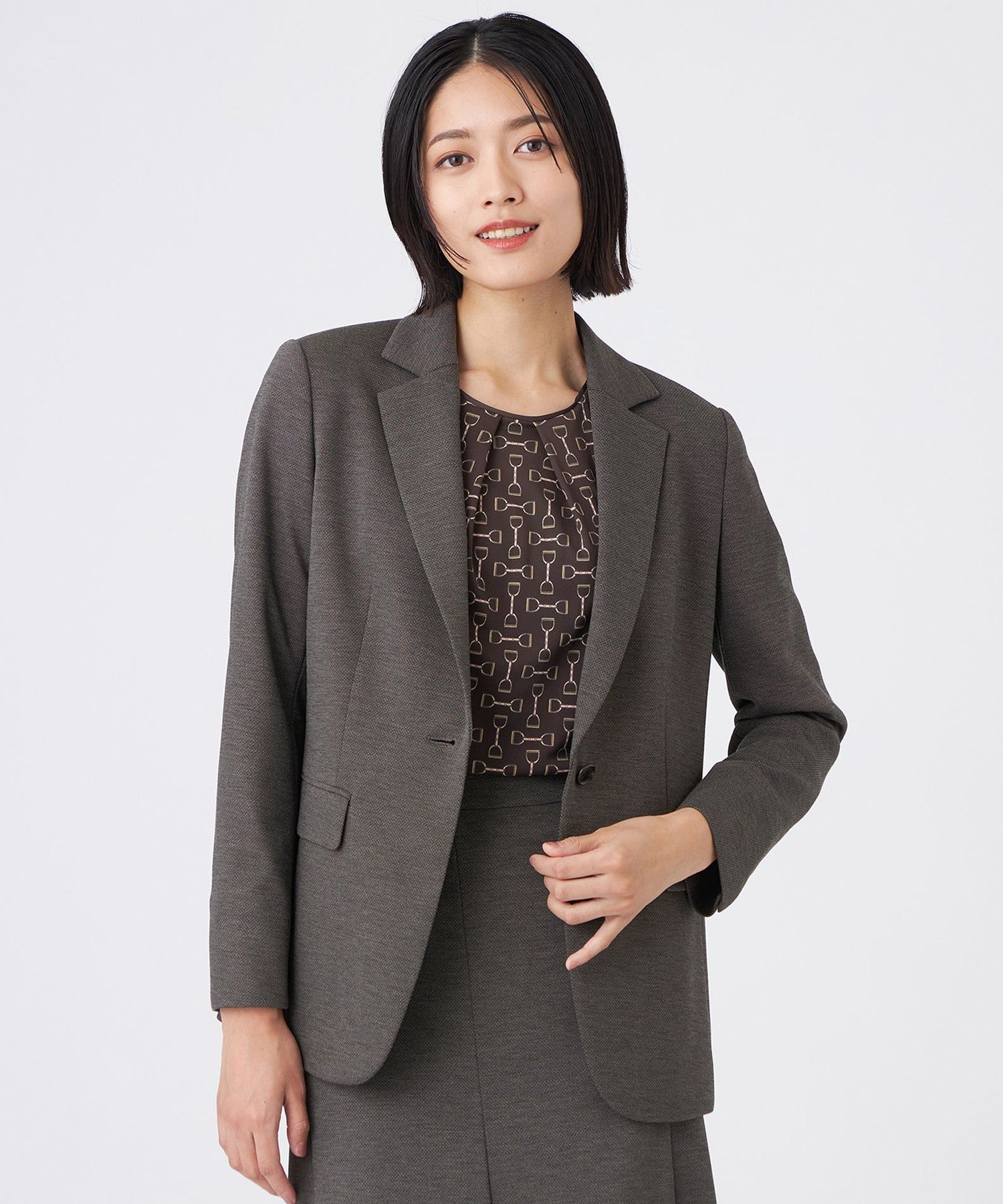 2211-U1E0662508__,08,モデル身長167cm 着用サイズ：38