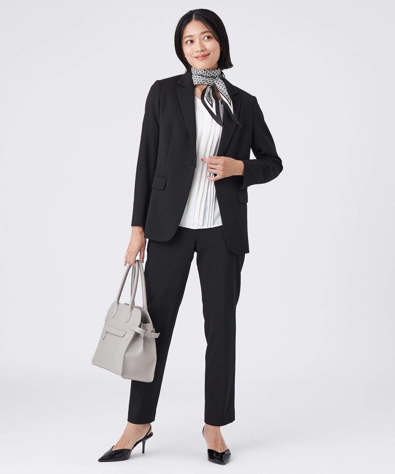 2211-U1E0662529__I,29,