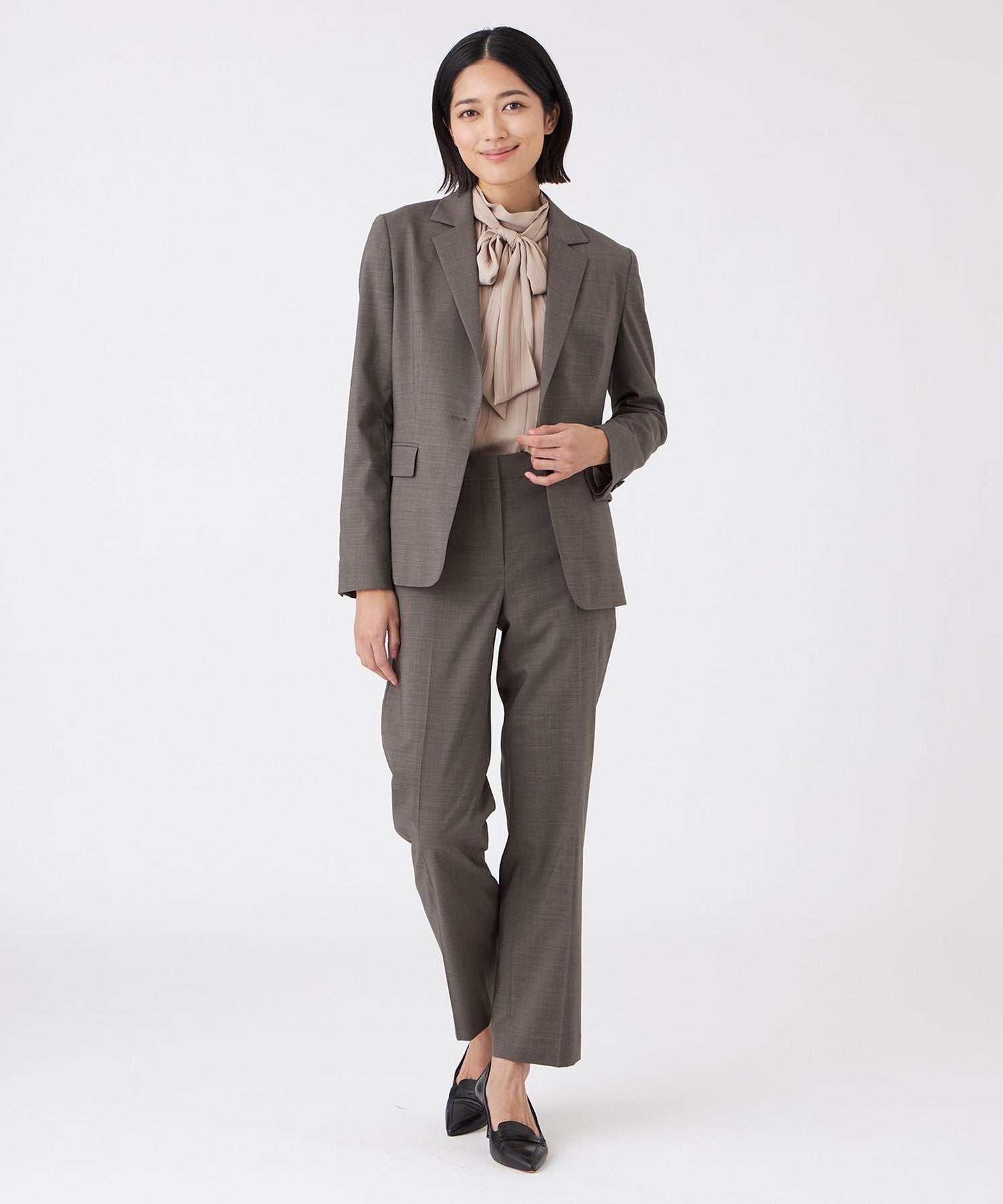 2211-U1E1464556__I,56,