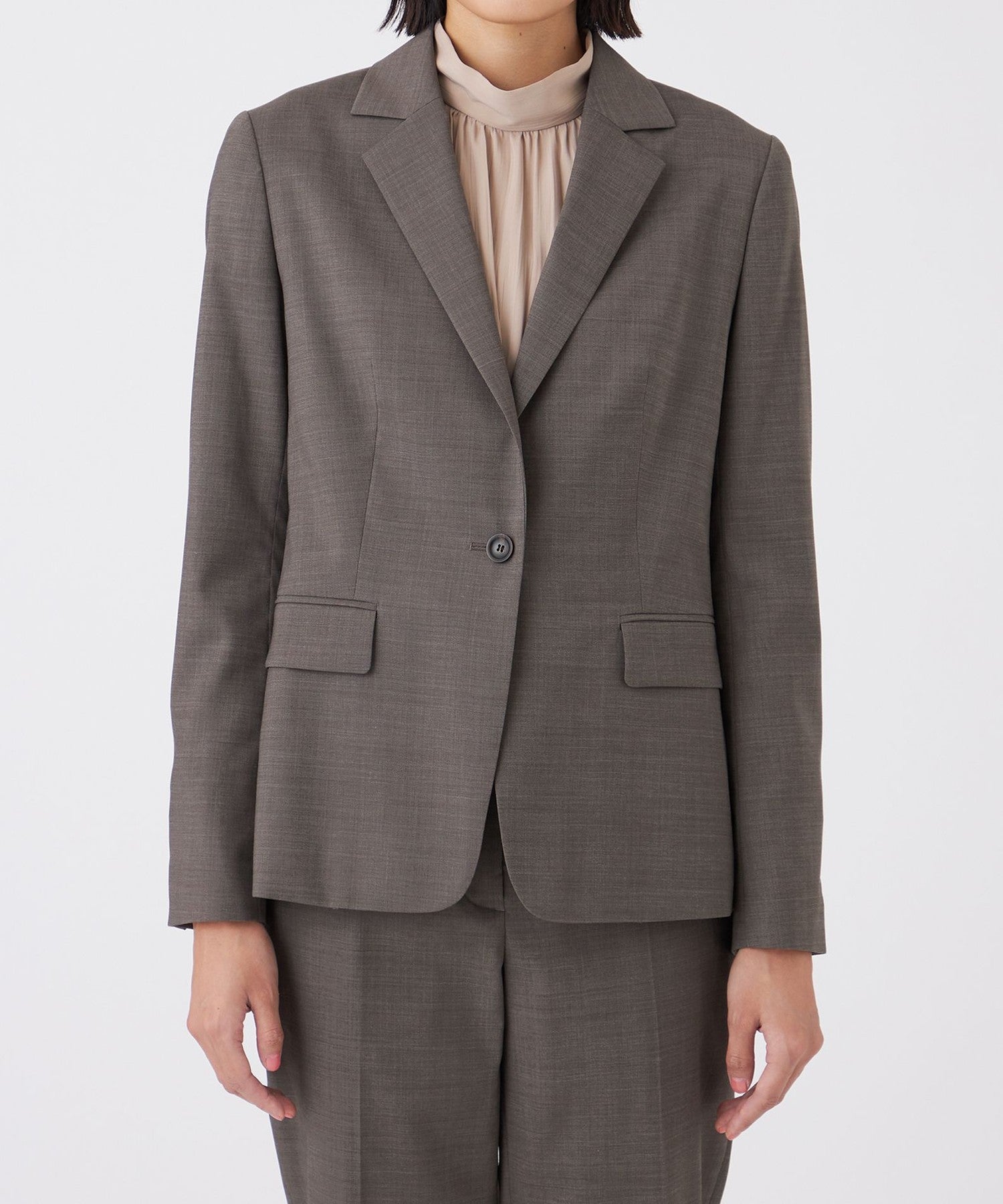 2211-U1E1464556__J,56,