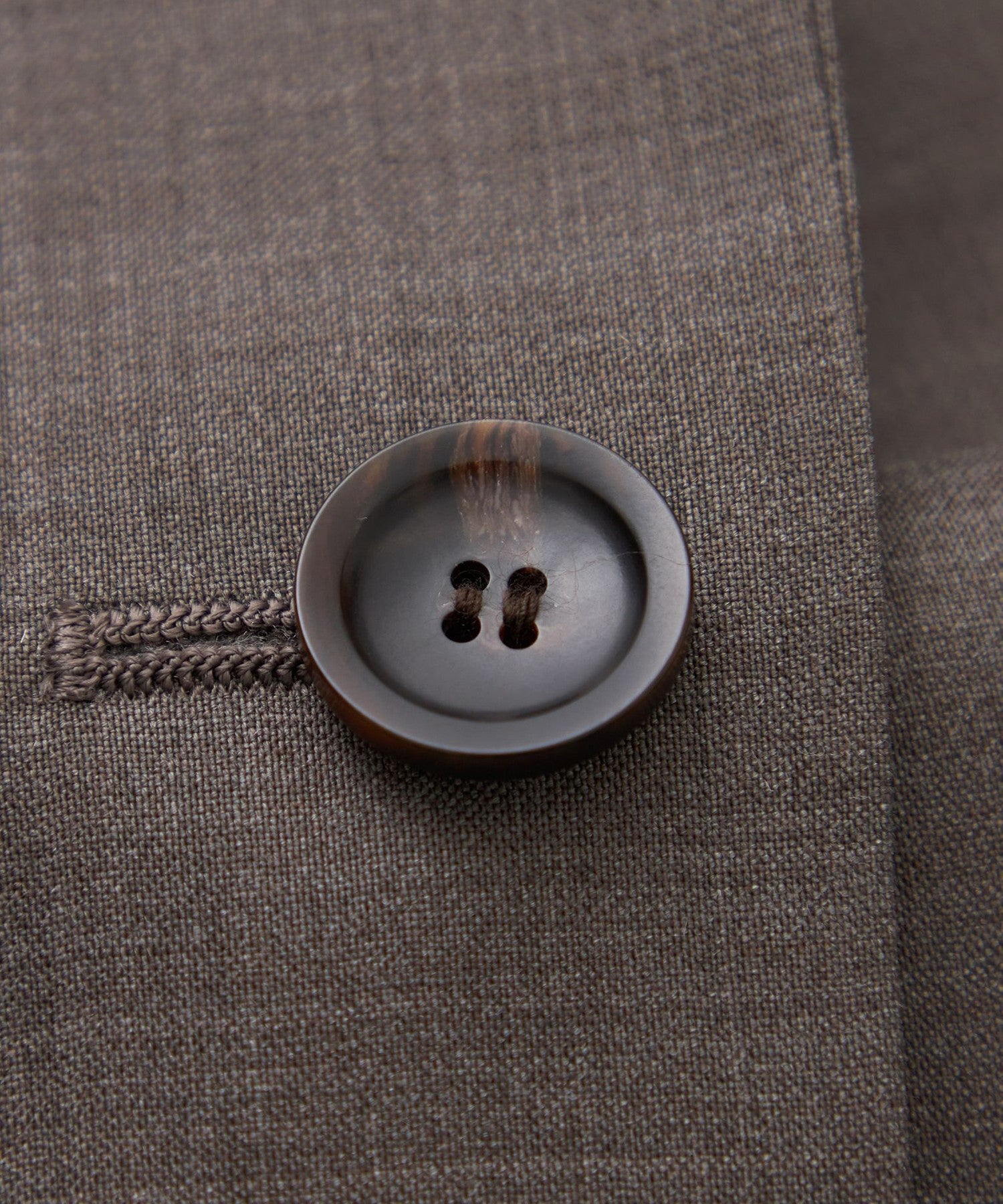 2211-U1E1464556__N,56,