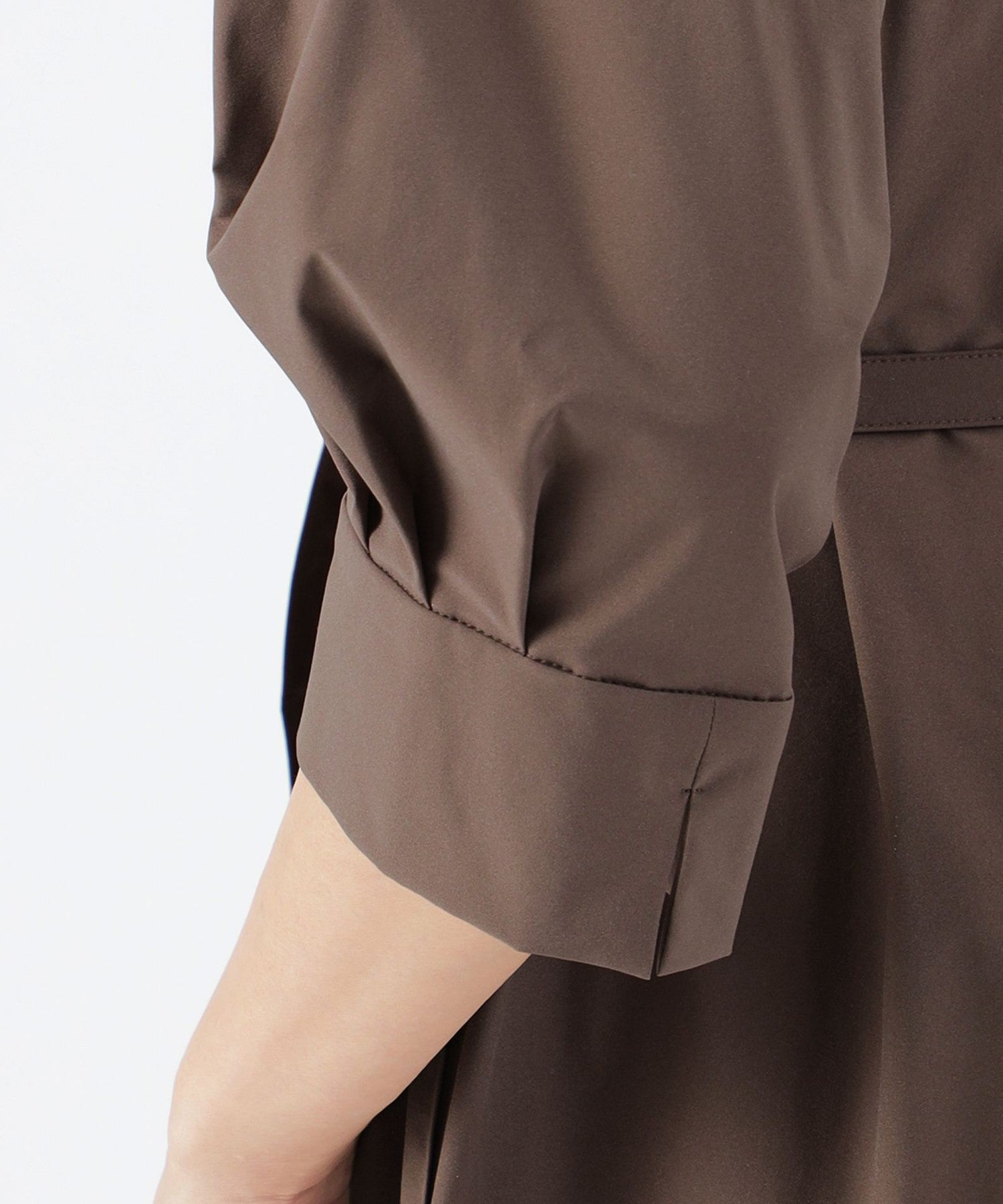 2211-U1J0340056__M,56,