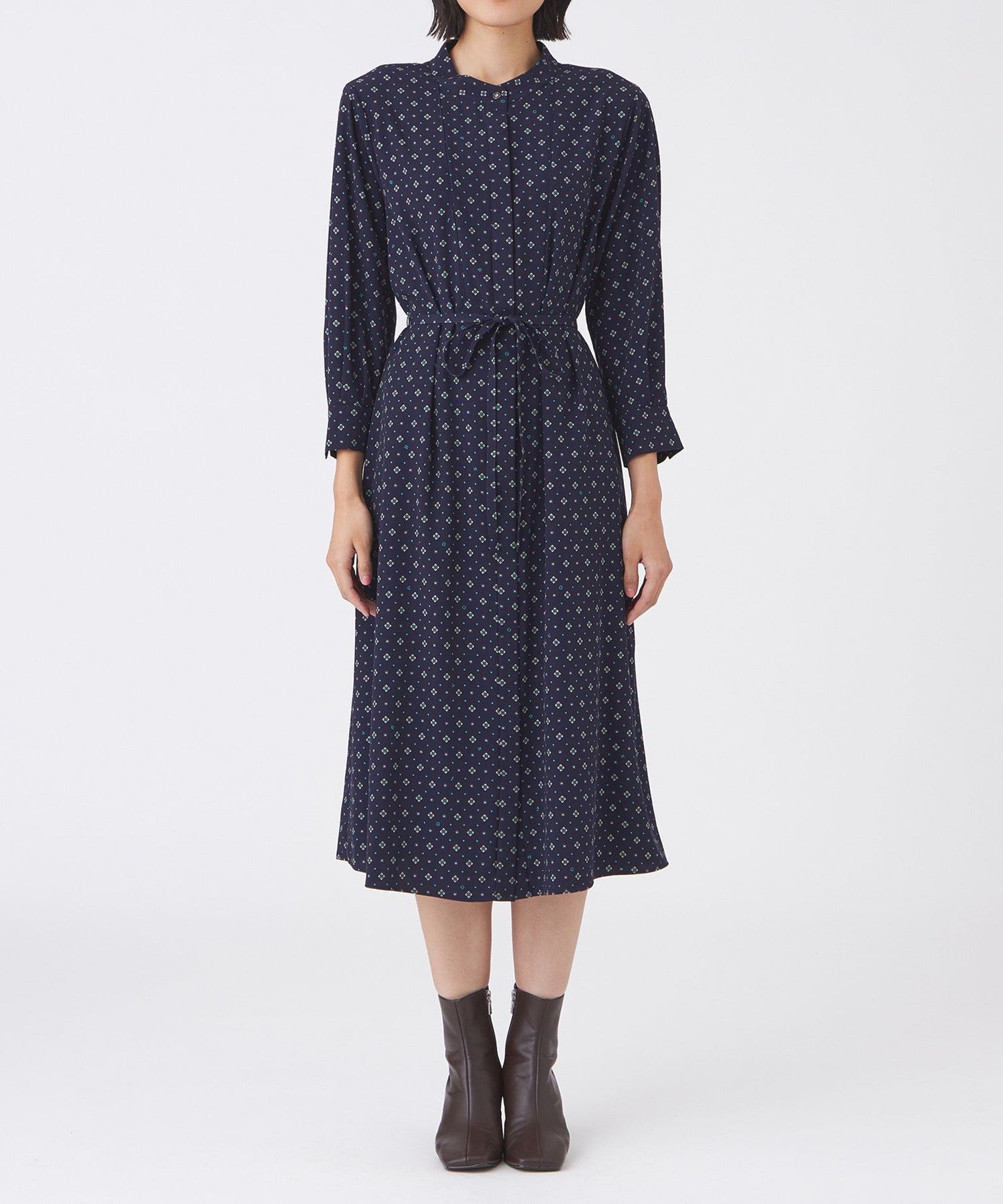 2211-U1J0663828__K,28,