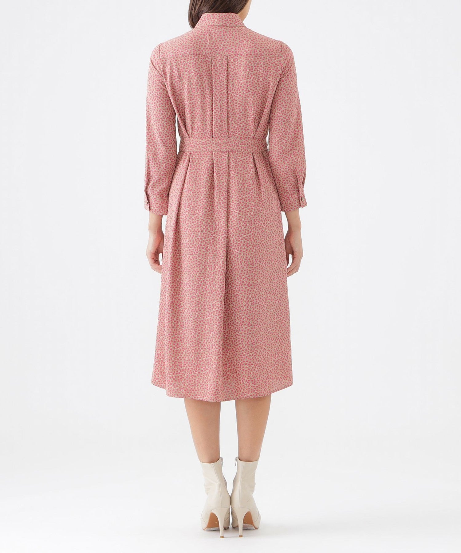 2211-U1J0944240__L,40,