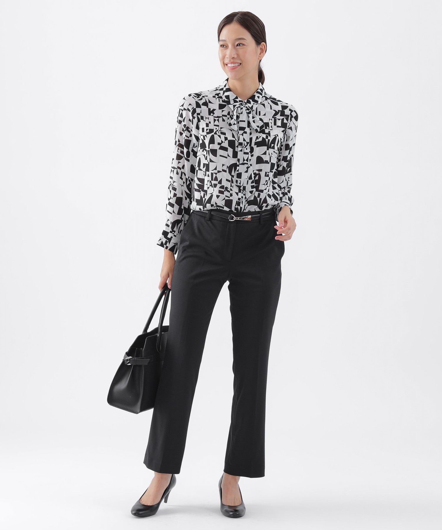 2211-U1M0942424__H,24,