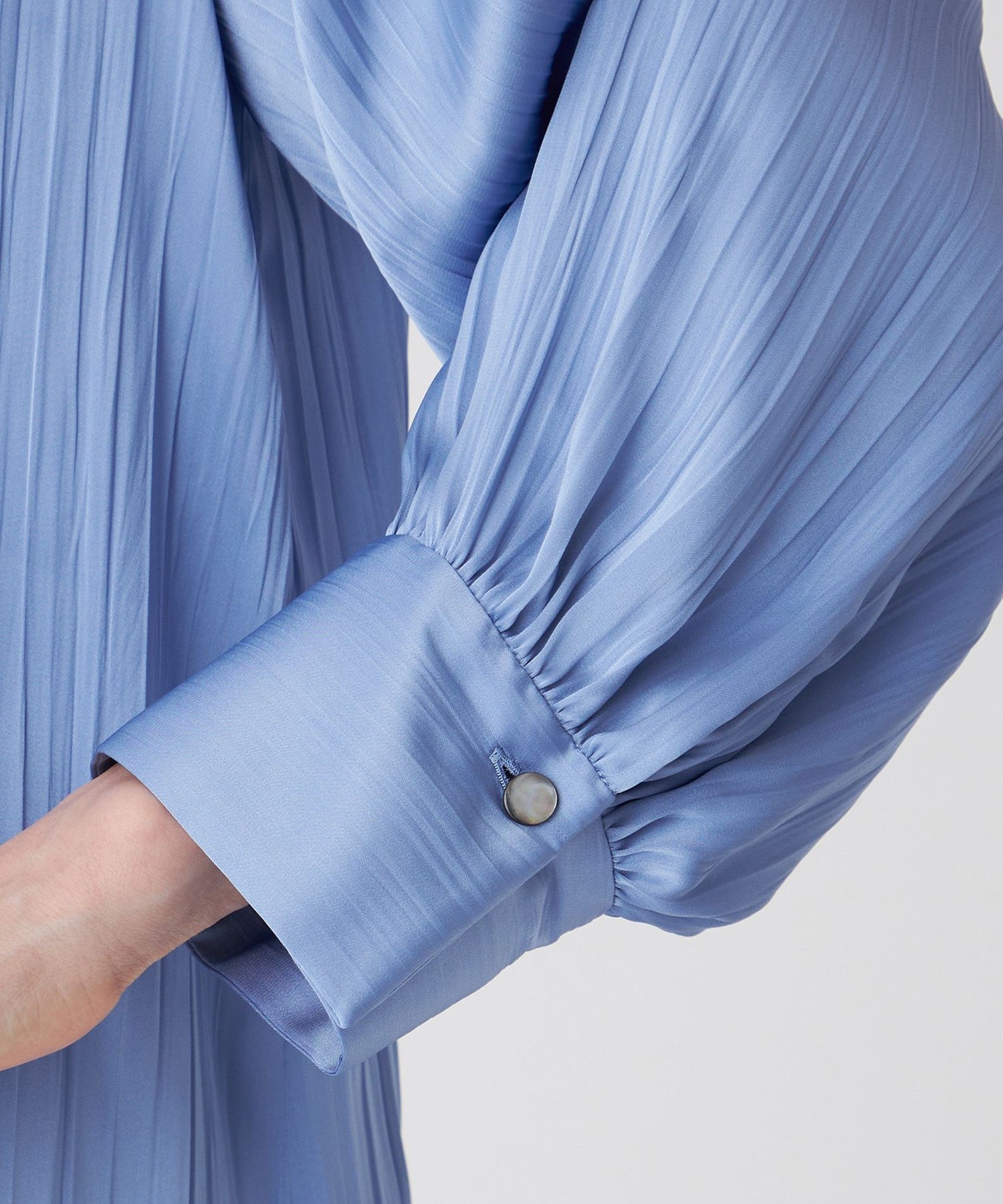 2211-U1M1364220__R,20,