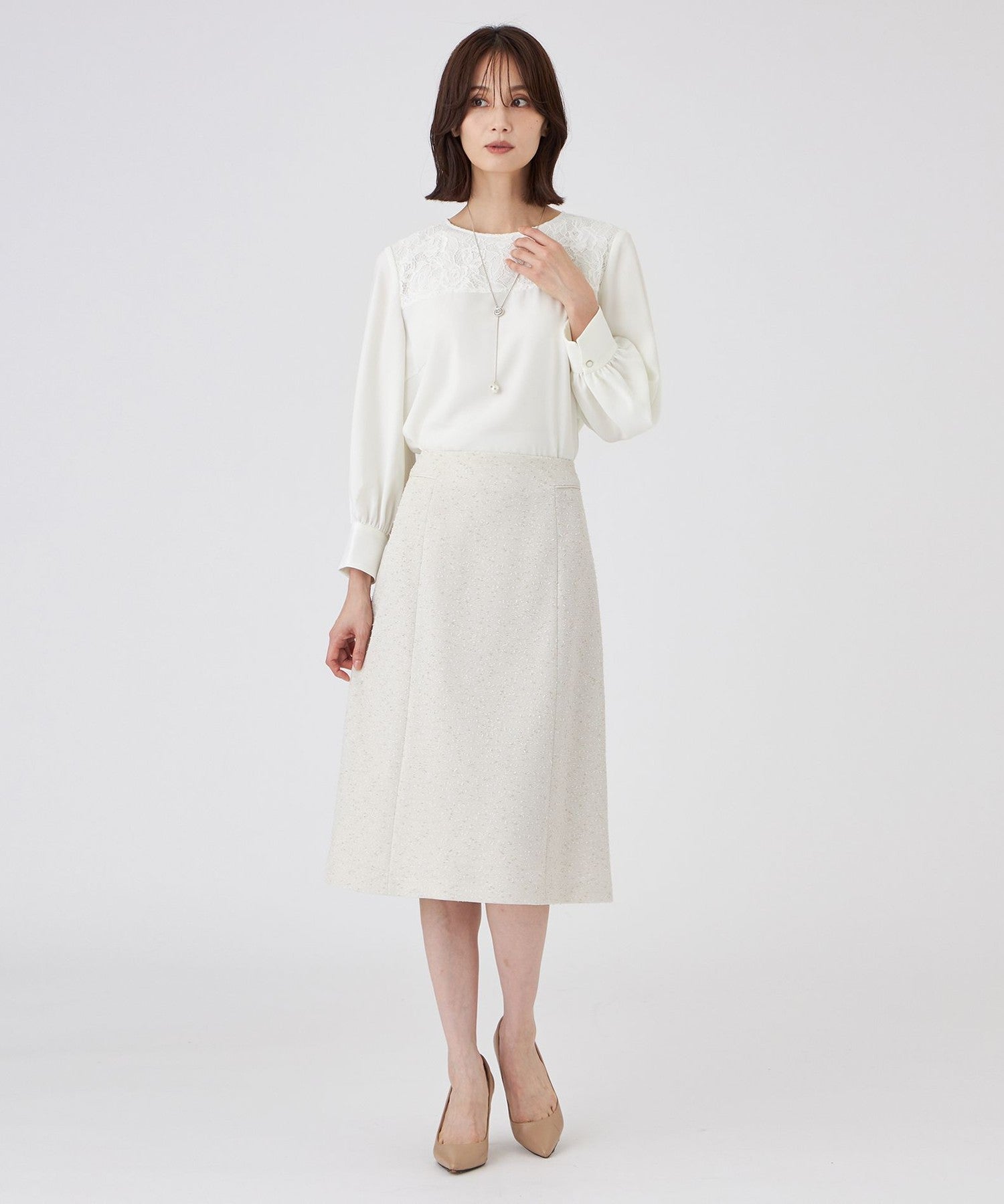 2211-U1M1464328__H,28,