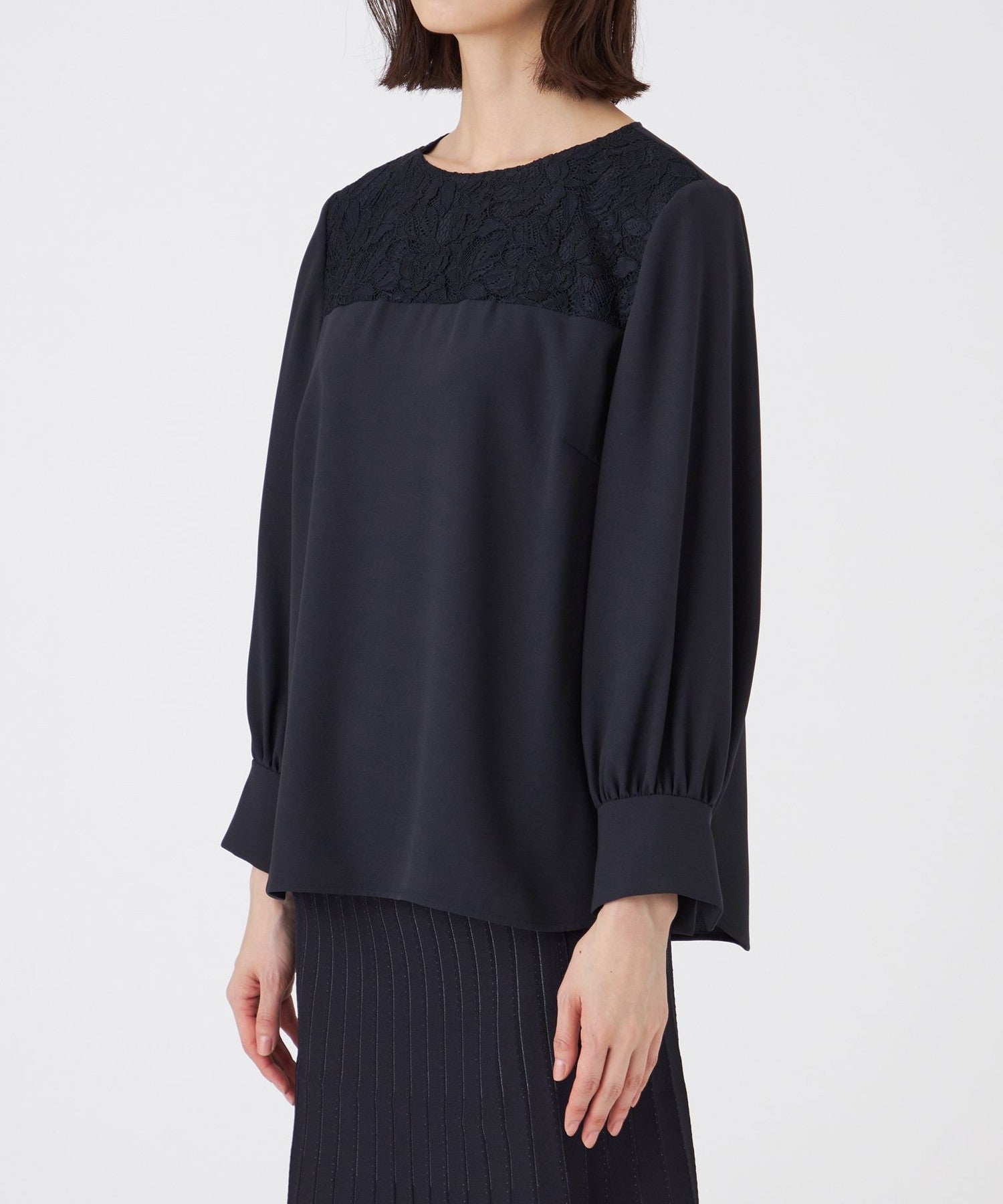 2211-U1M1464328__K,28,