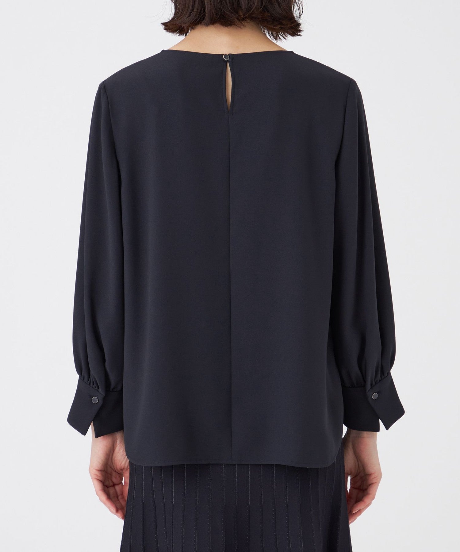 2211-U1M1464328__L,28,