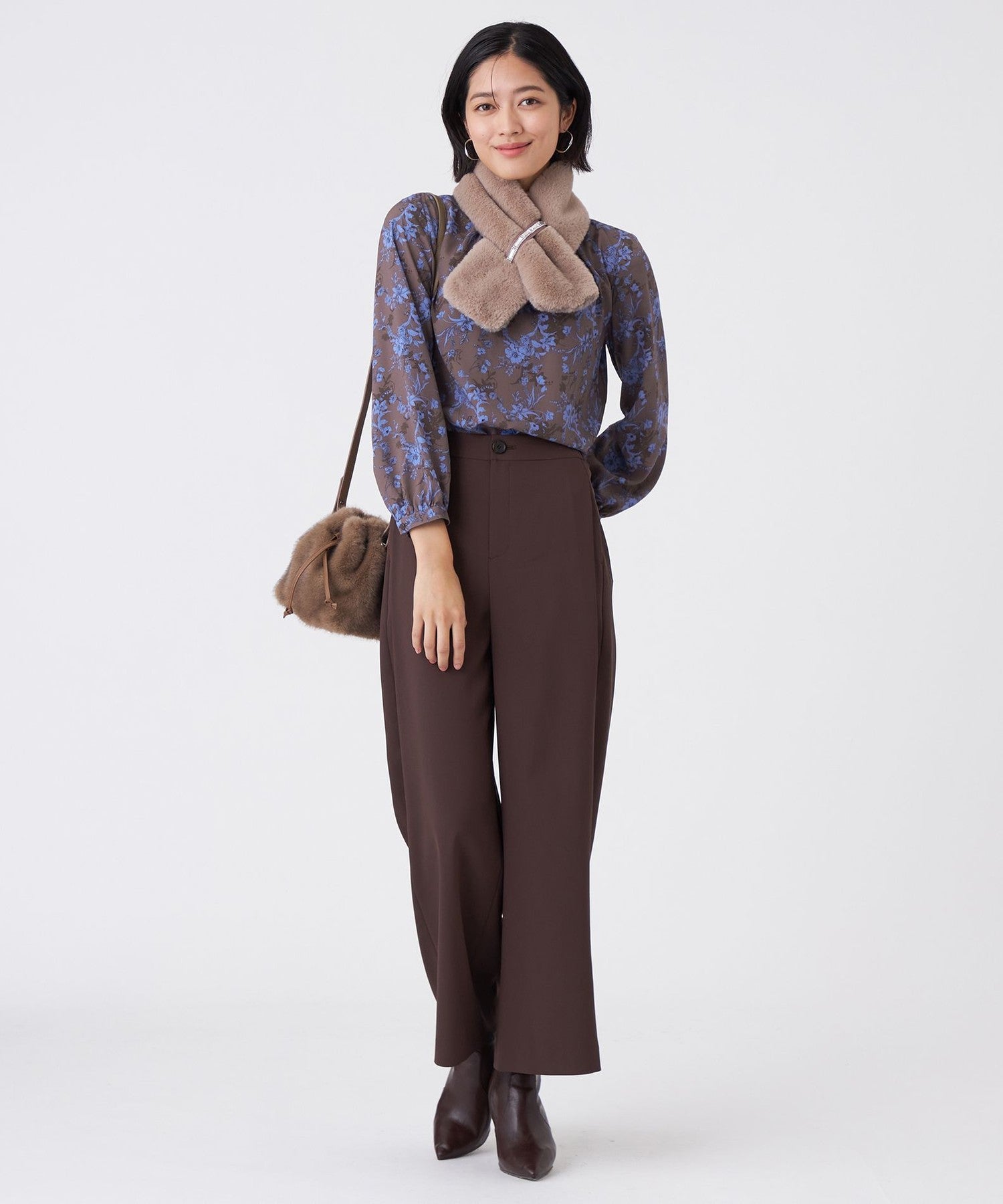 2211-U1M1765340__J,40,