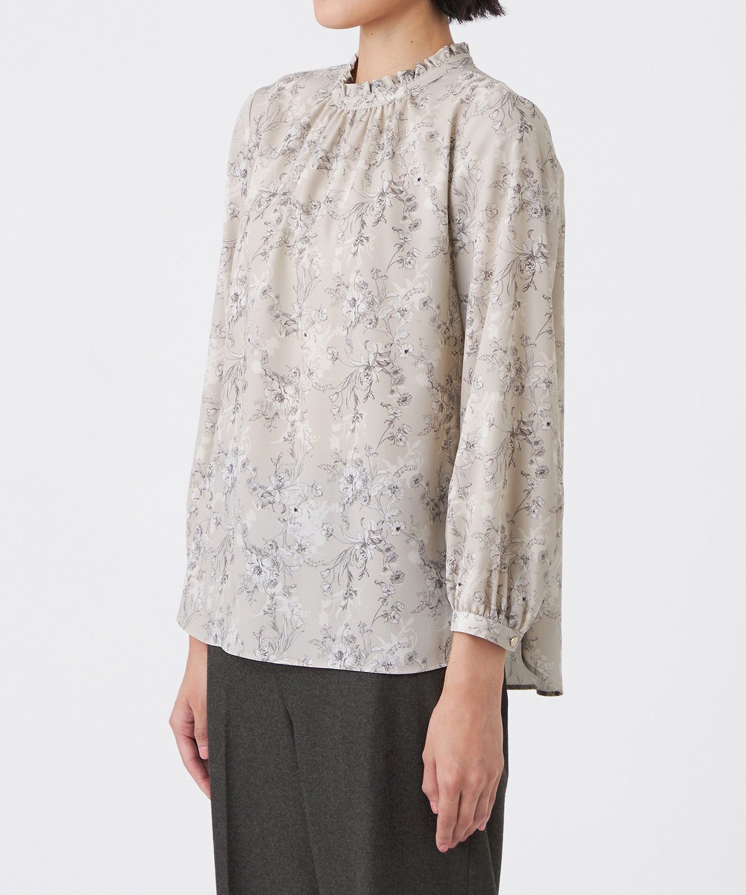 2211-U1M1765340__L,40,