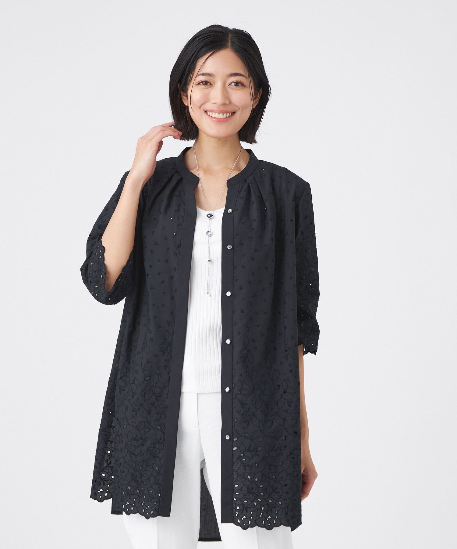 2211-U1M2457728__,28,