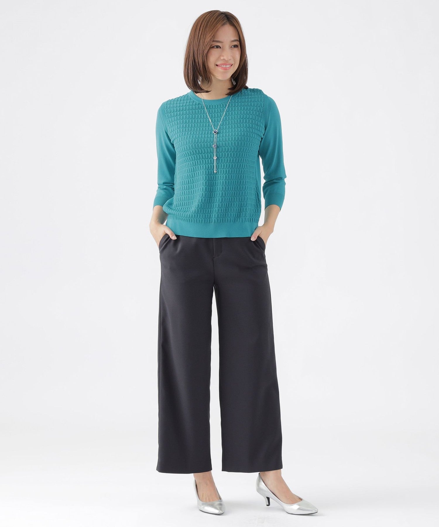 2211-U1N0551840__I,40,