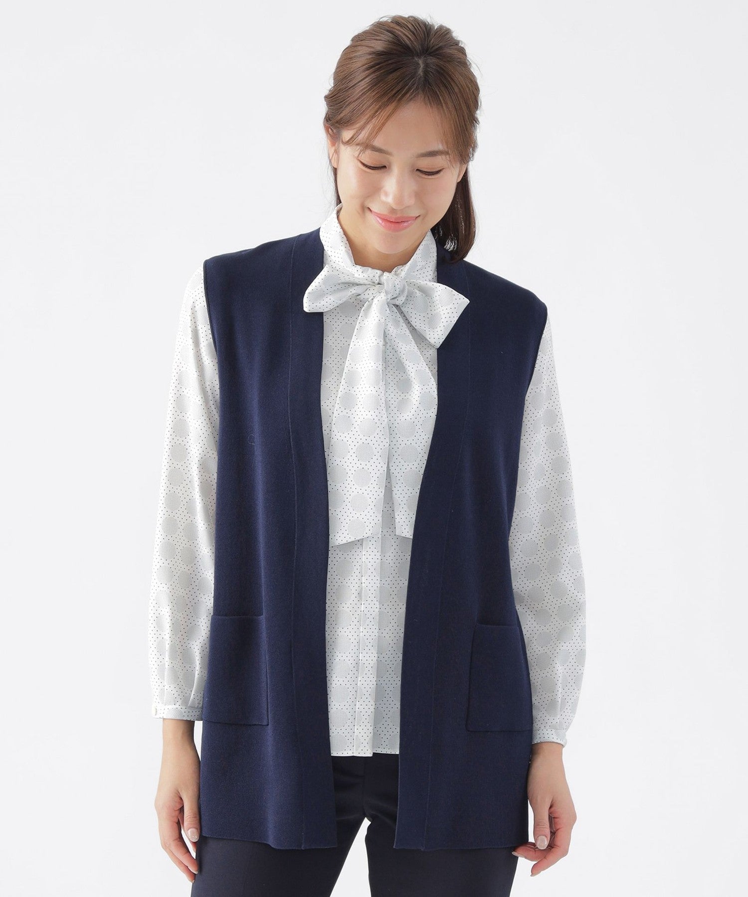 2211-U1N1051728__,28,モデル身長170cm 着用サイズ：38