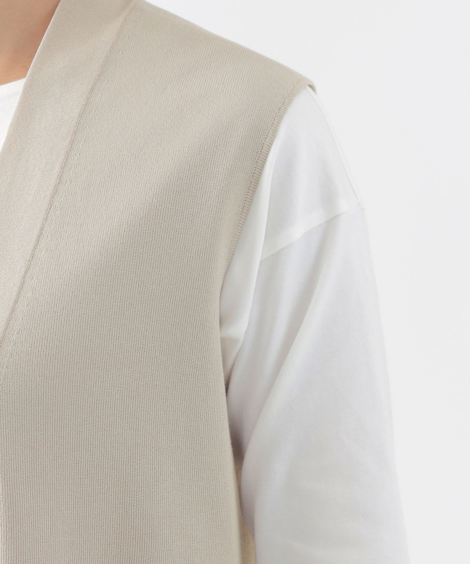 2211-U1N1051740__M,40,