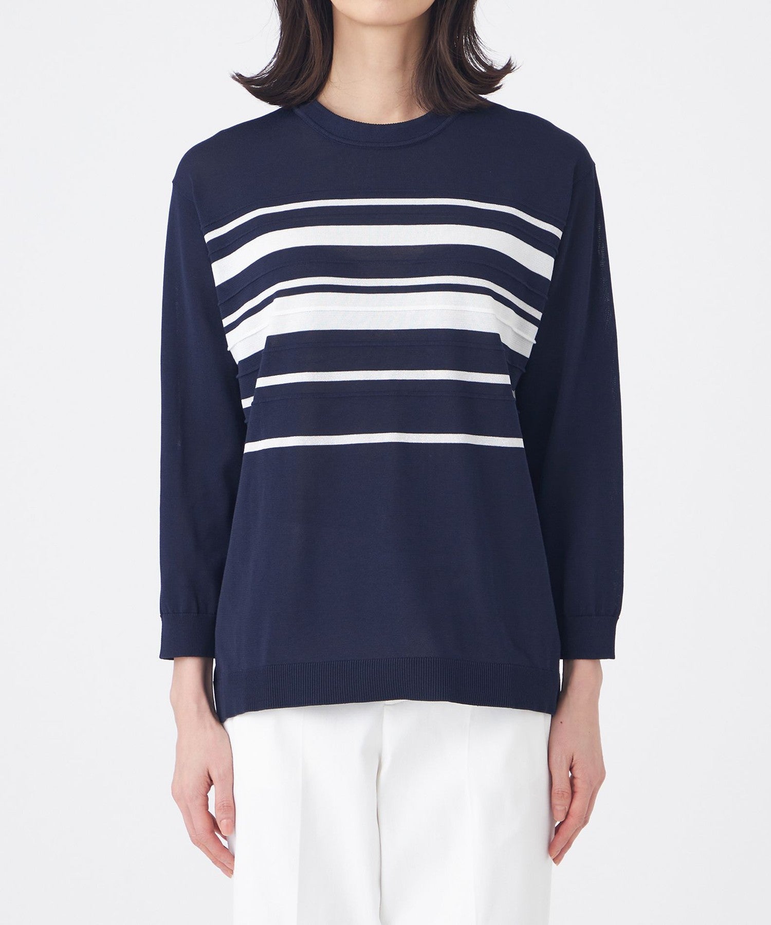 2211-U1N1072928__J,28,