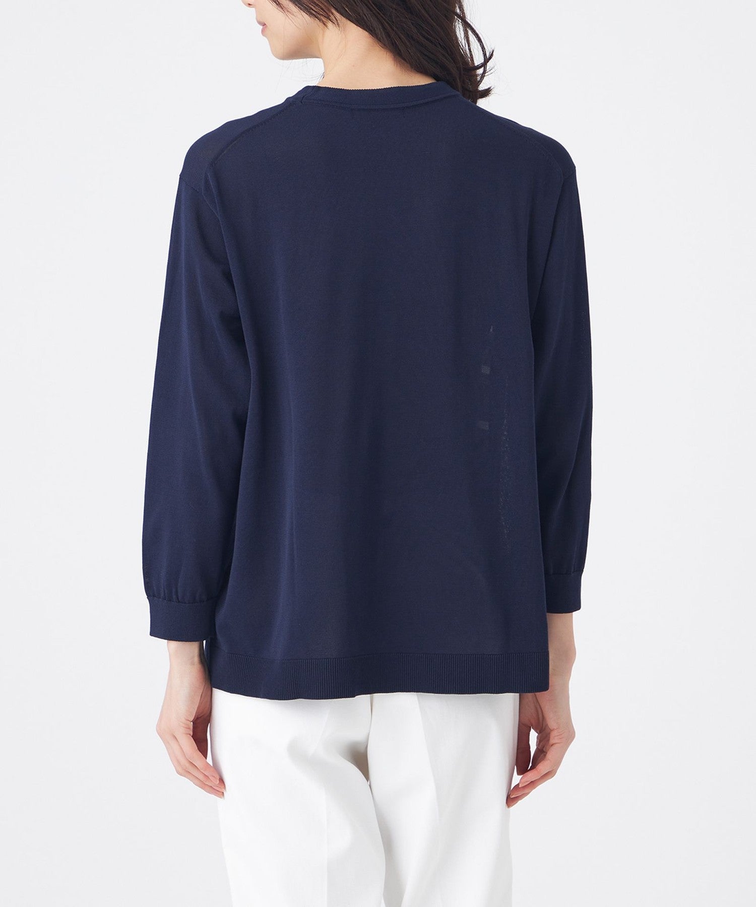 2211-U1N1072928__L,28,