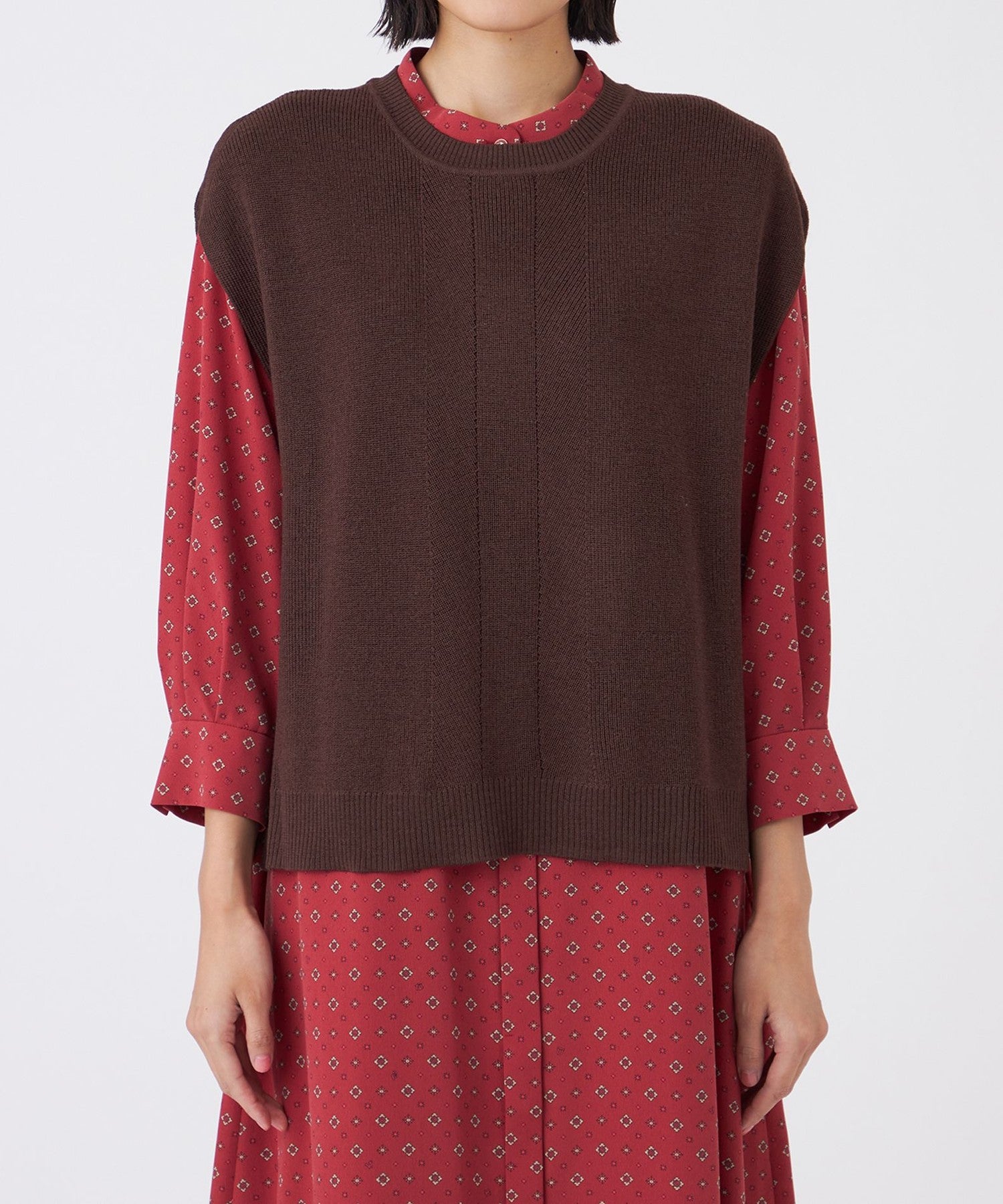 2211-U1N1263756__M,56,