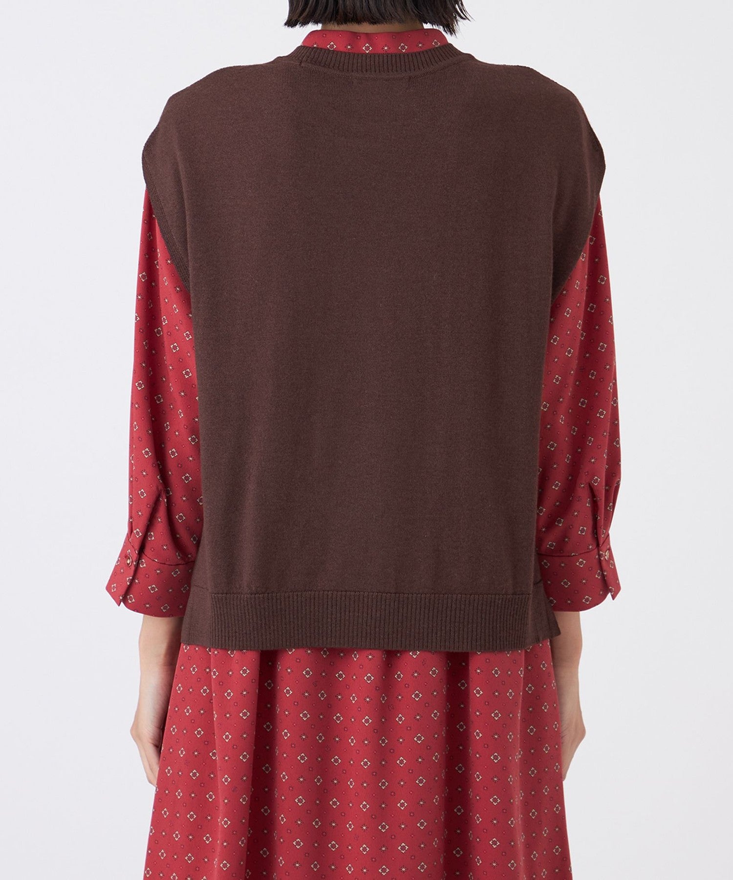 2211-U1N1263756__O,56,