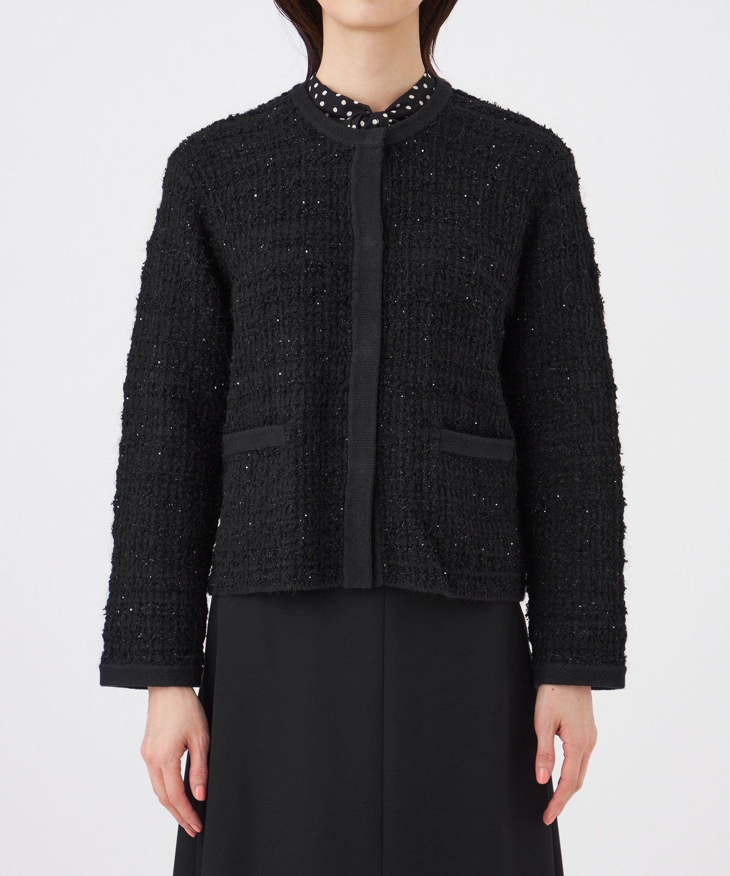 2211-U1N1570409__J,09,