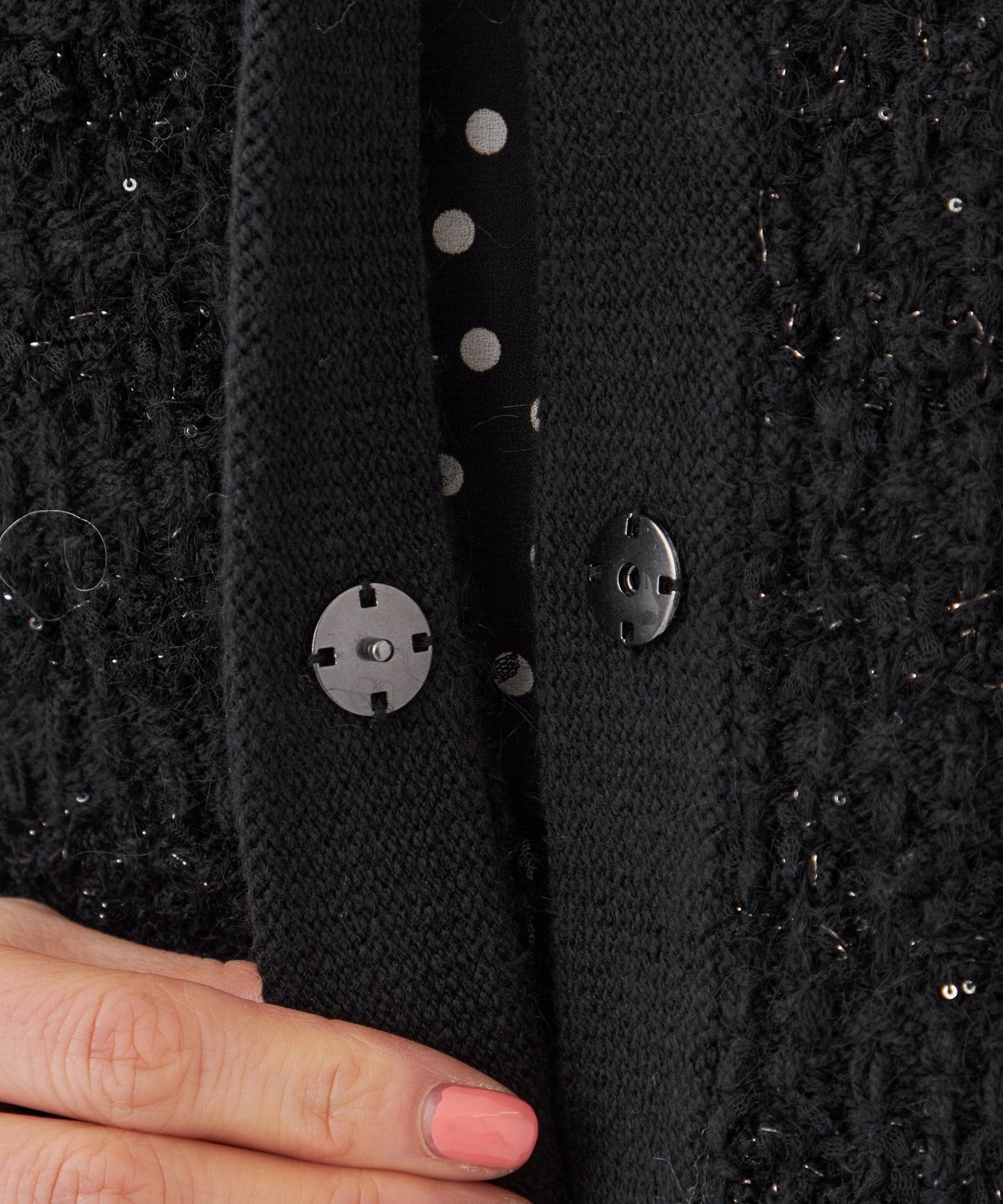 2211-U1N1570409__O,09,