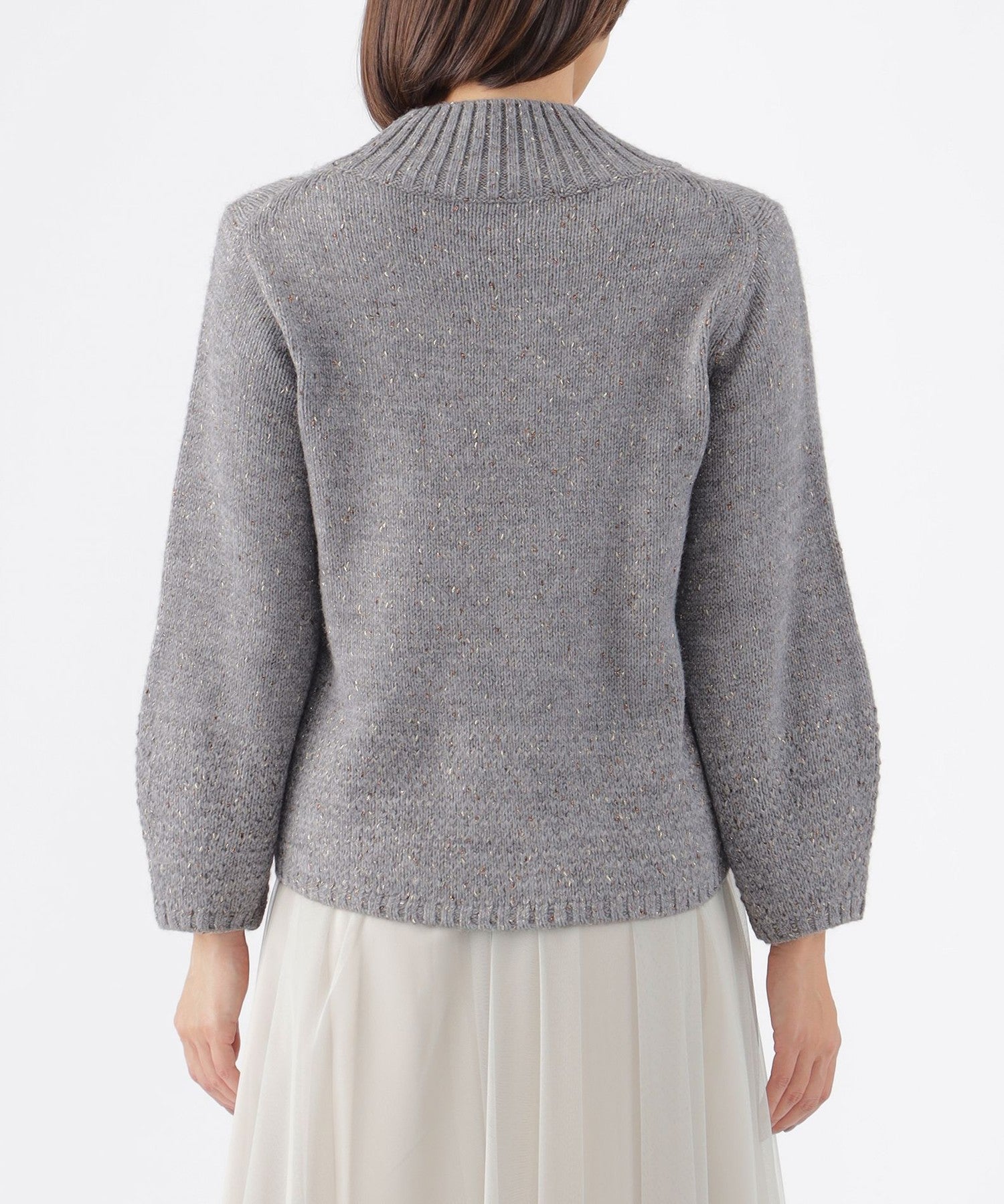 2211-U1N1845607__L,07,