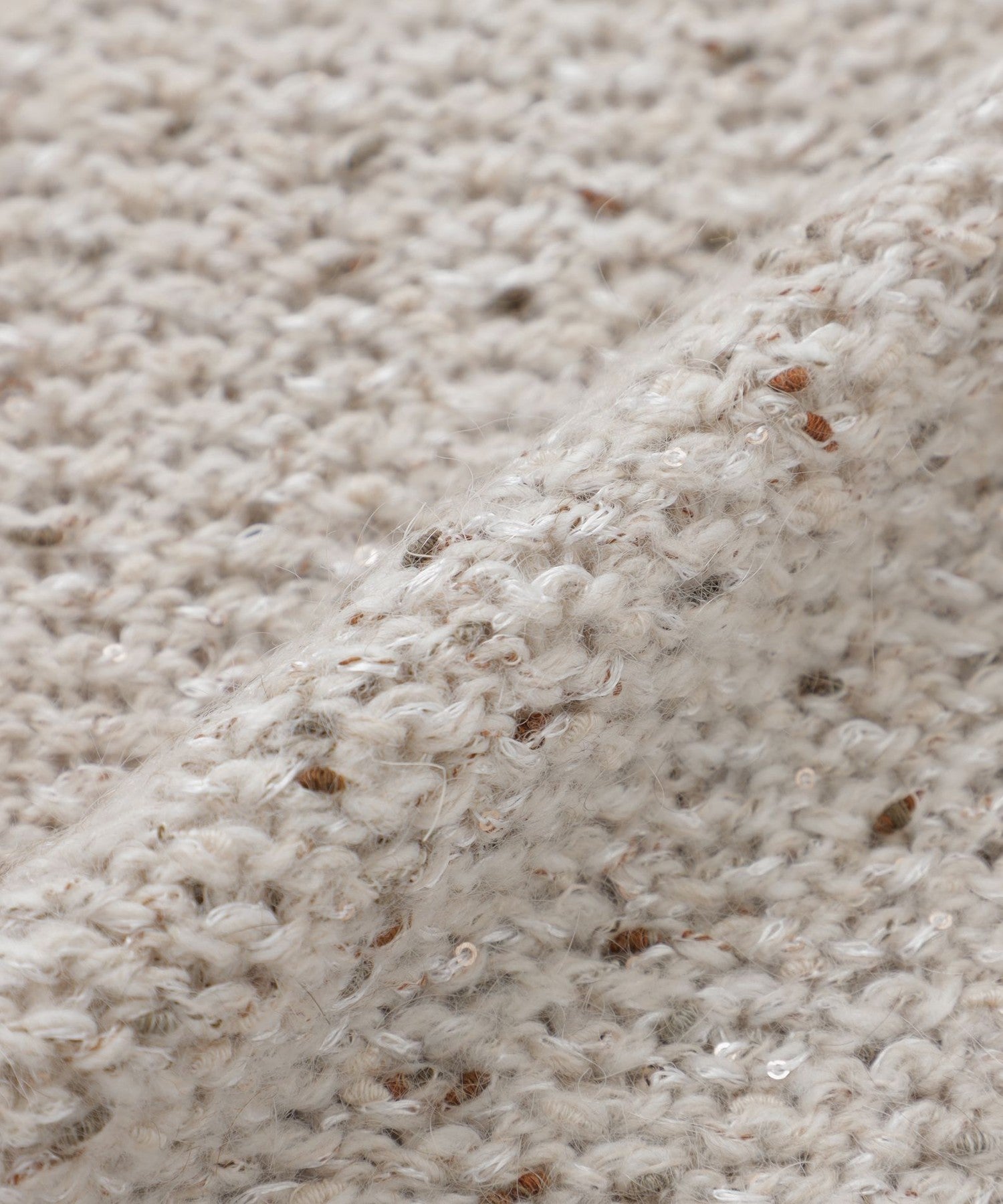 2211-U1N1872440__O,40,