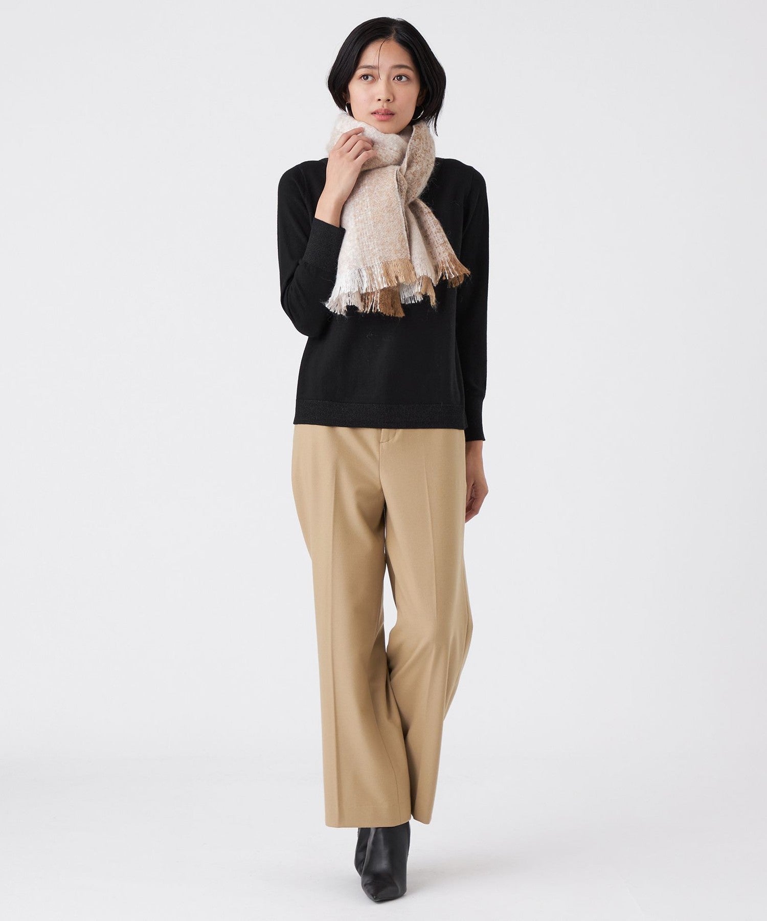 2211-U1N1965780__I,80,