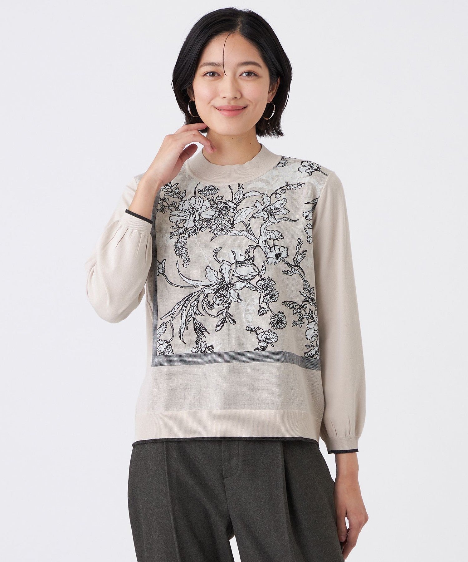 2211-U1N2266140__,40,モデル身長167cm 着用サイズ：38