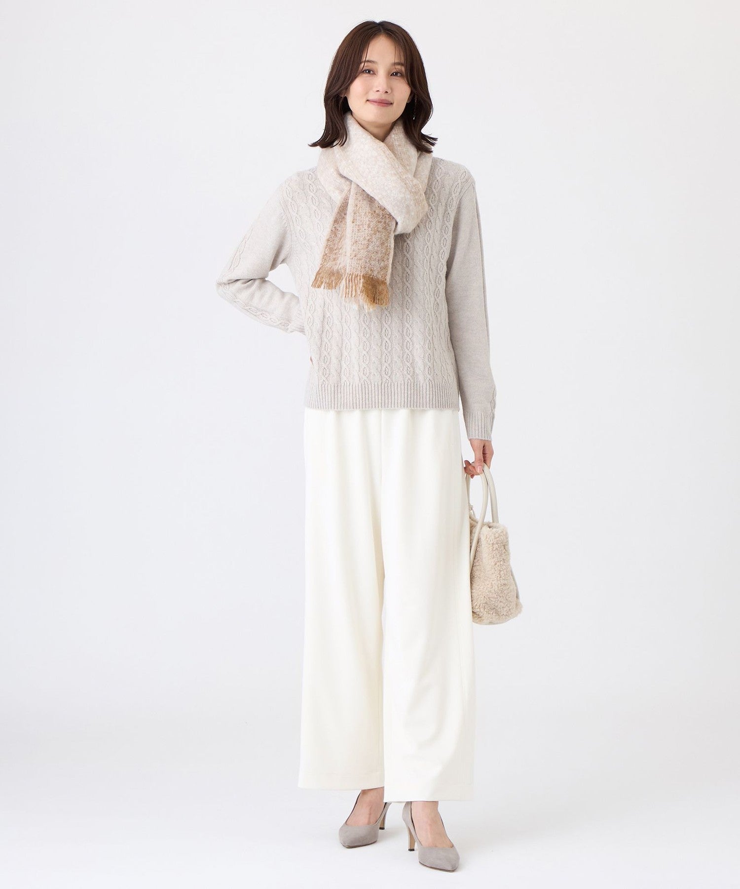 2211-U1N2366420__I,20,