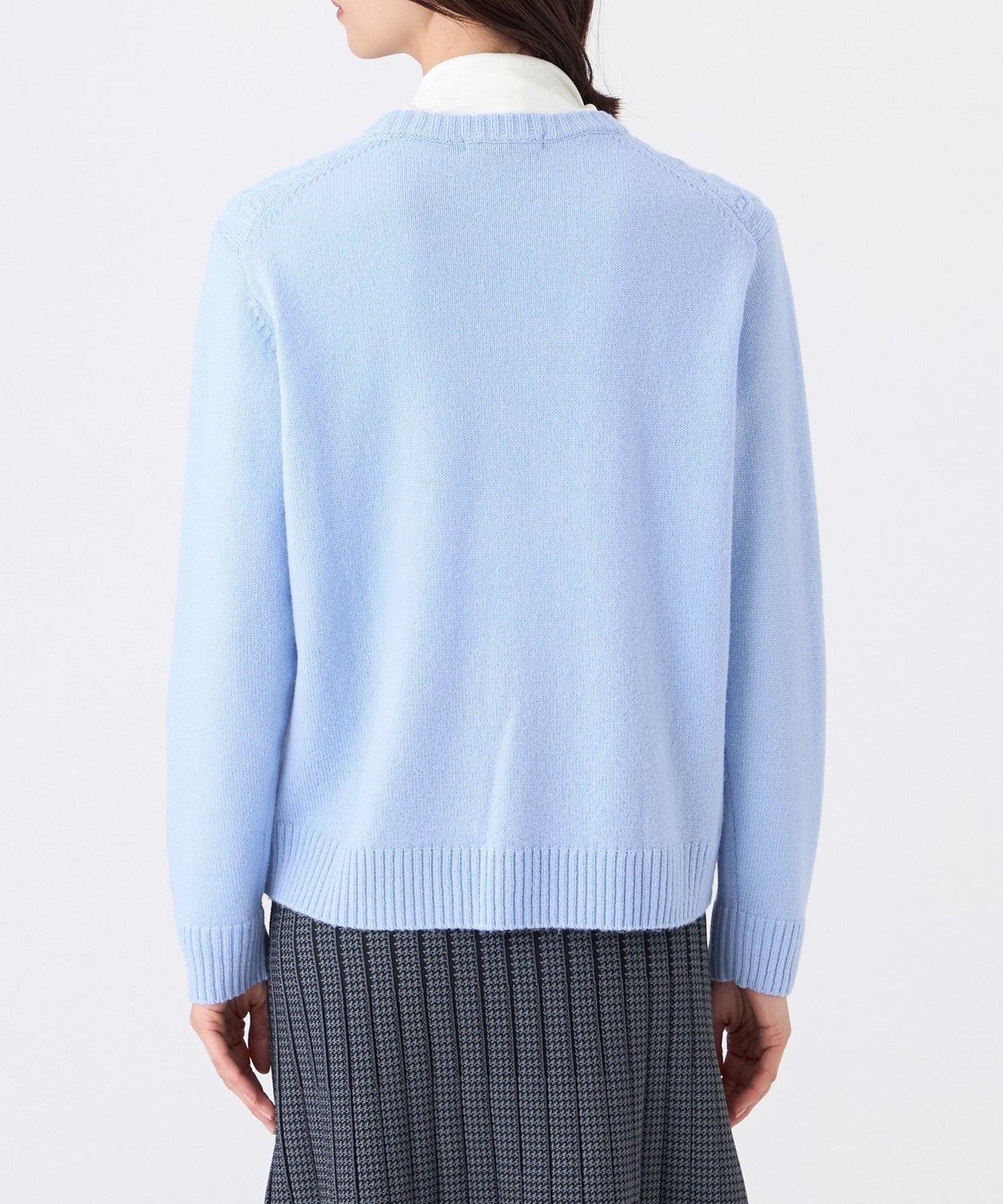 2211-U1N2366420__L,20,