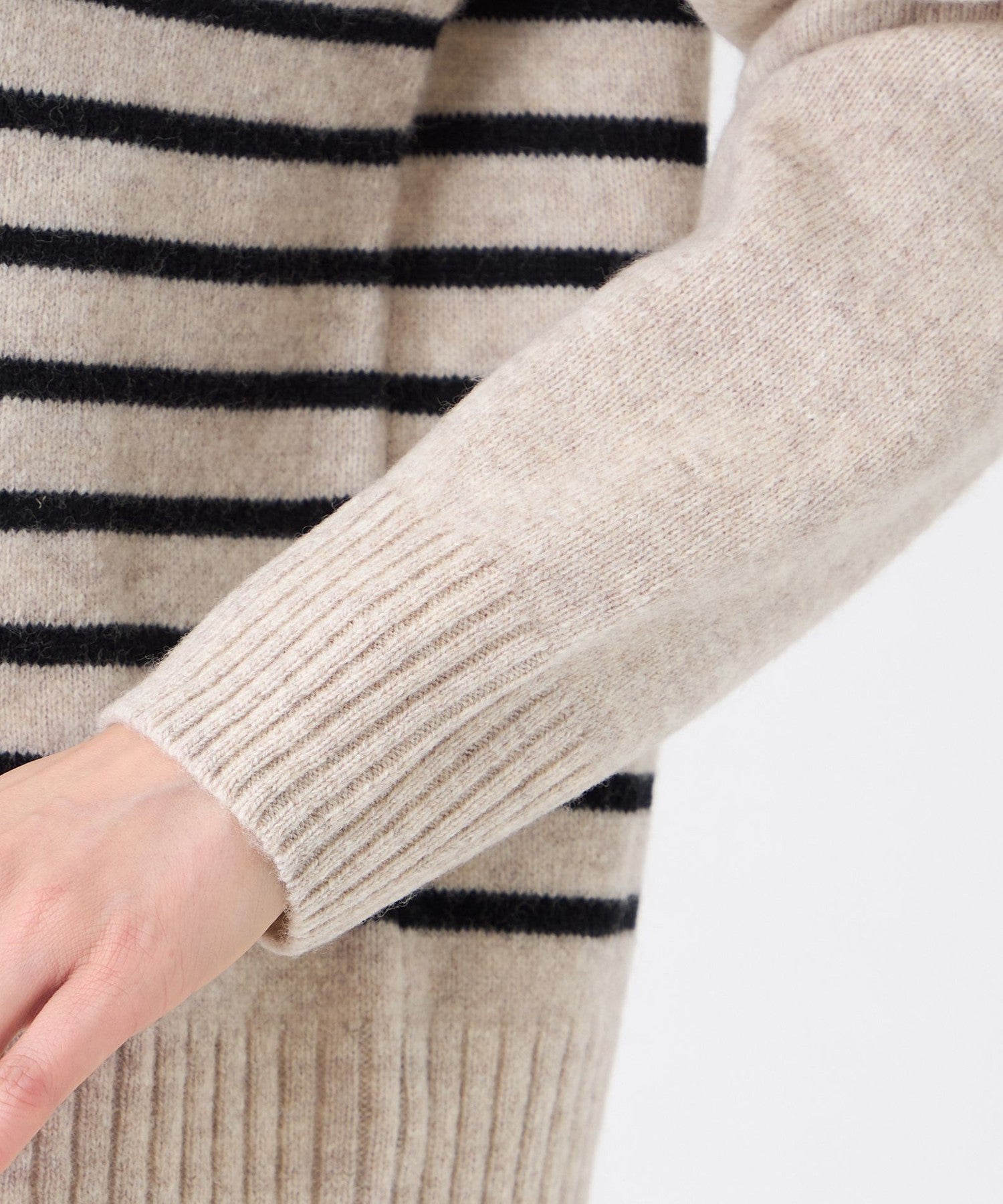 2211-U1N2466540__M,40,