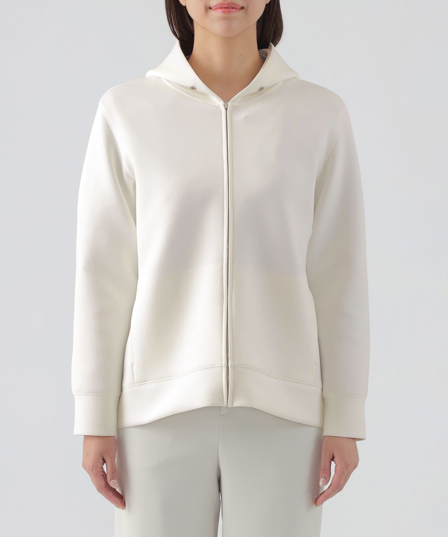 2211-U1P1147540__J,40,