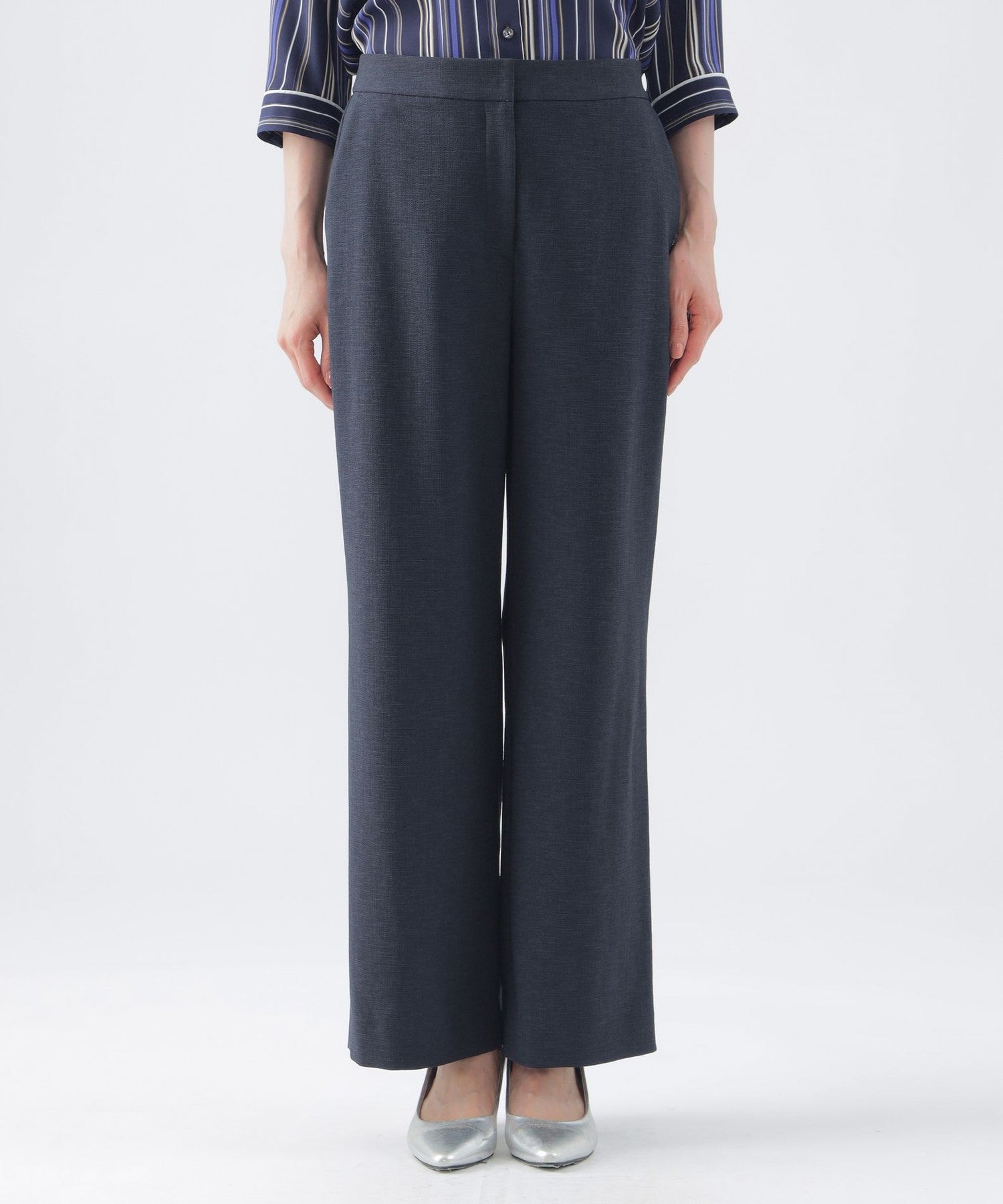 2211-U1R0553028__J,28,