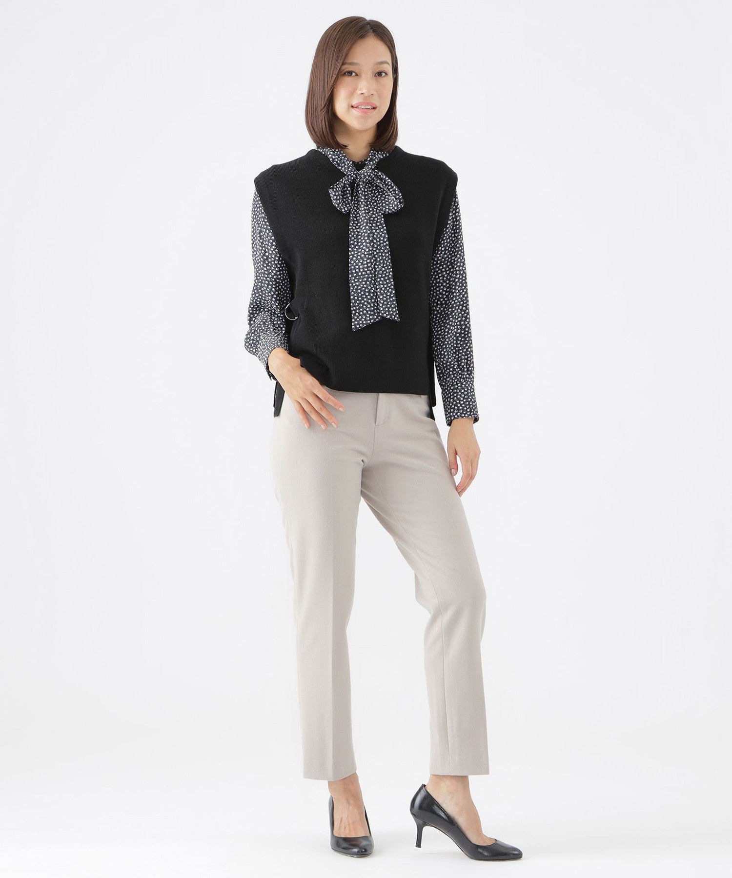 2211-U1R0644707__J,07,