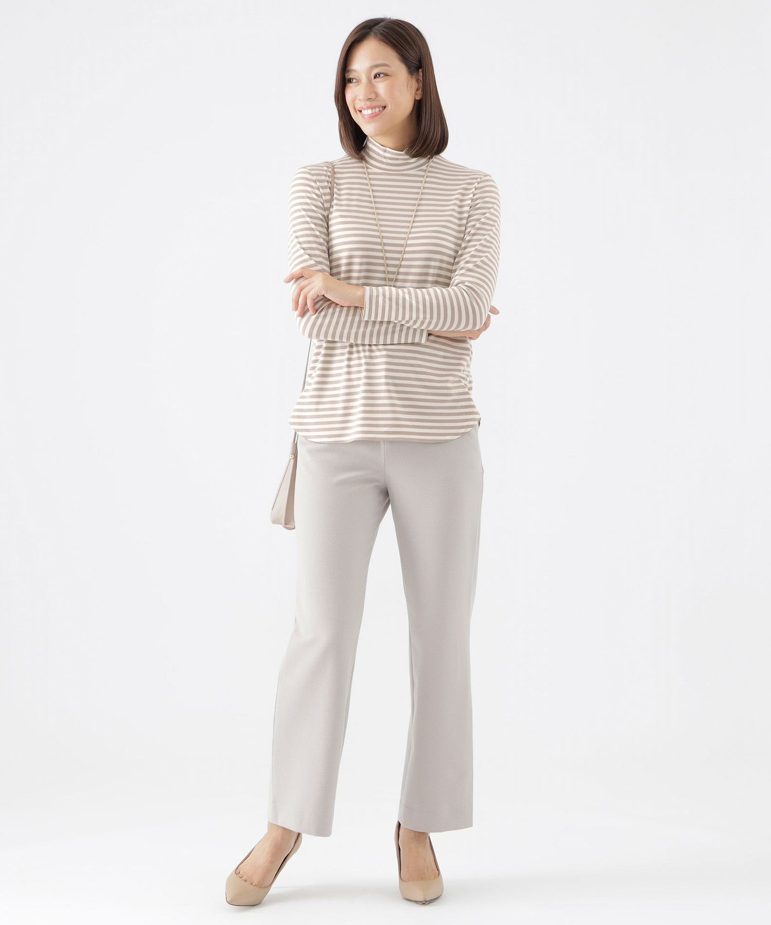 2211-U1R0744740__J,40,