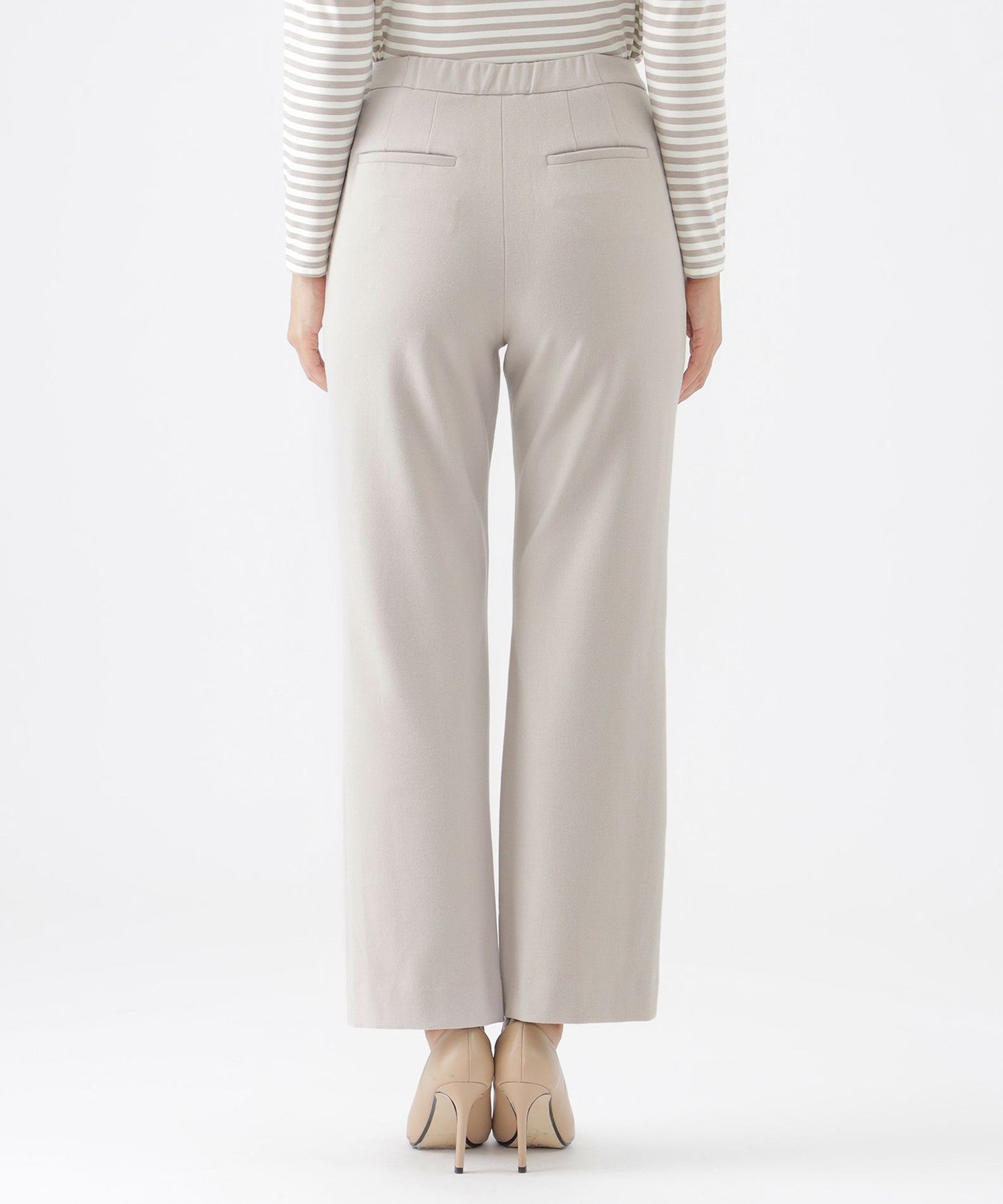 2211-U1R0744740__M,40,