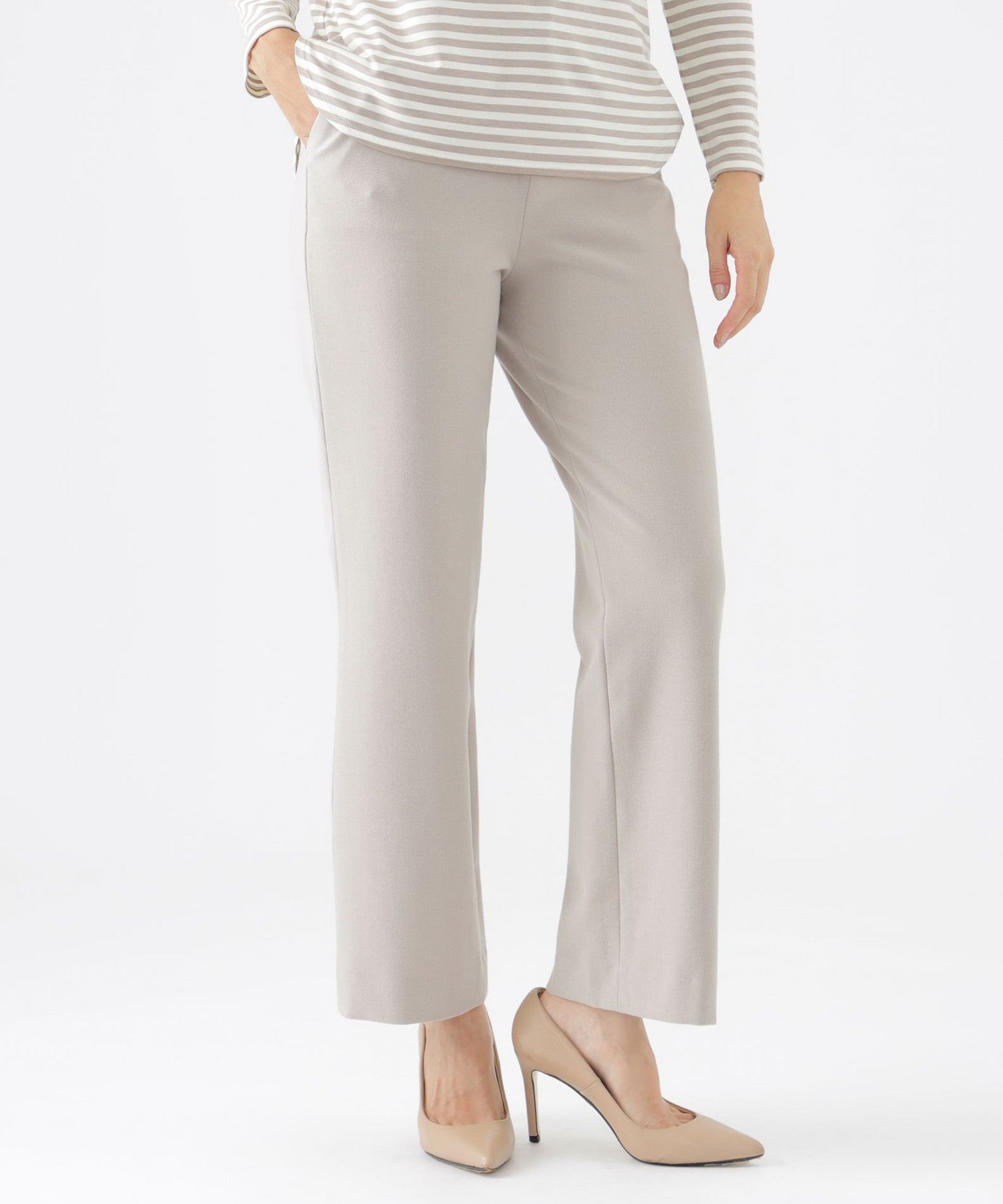 2211-U1R0744740__Q,40,