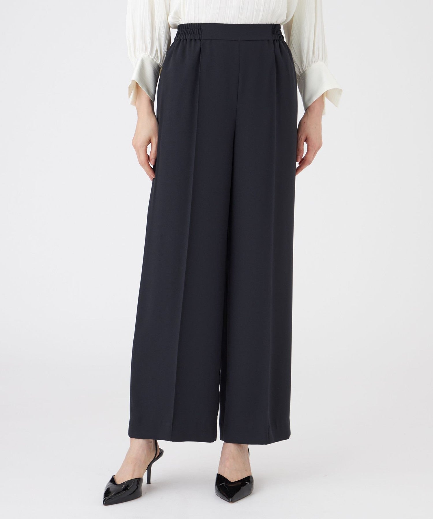 2211-U1R1364328__,28,モデル身長171cm 着用サイズ：38