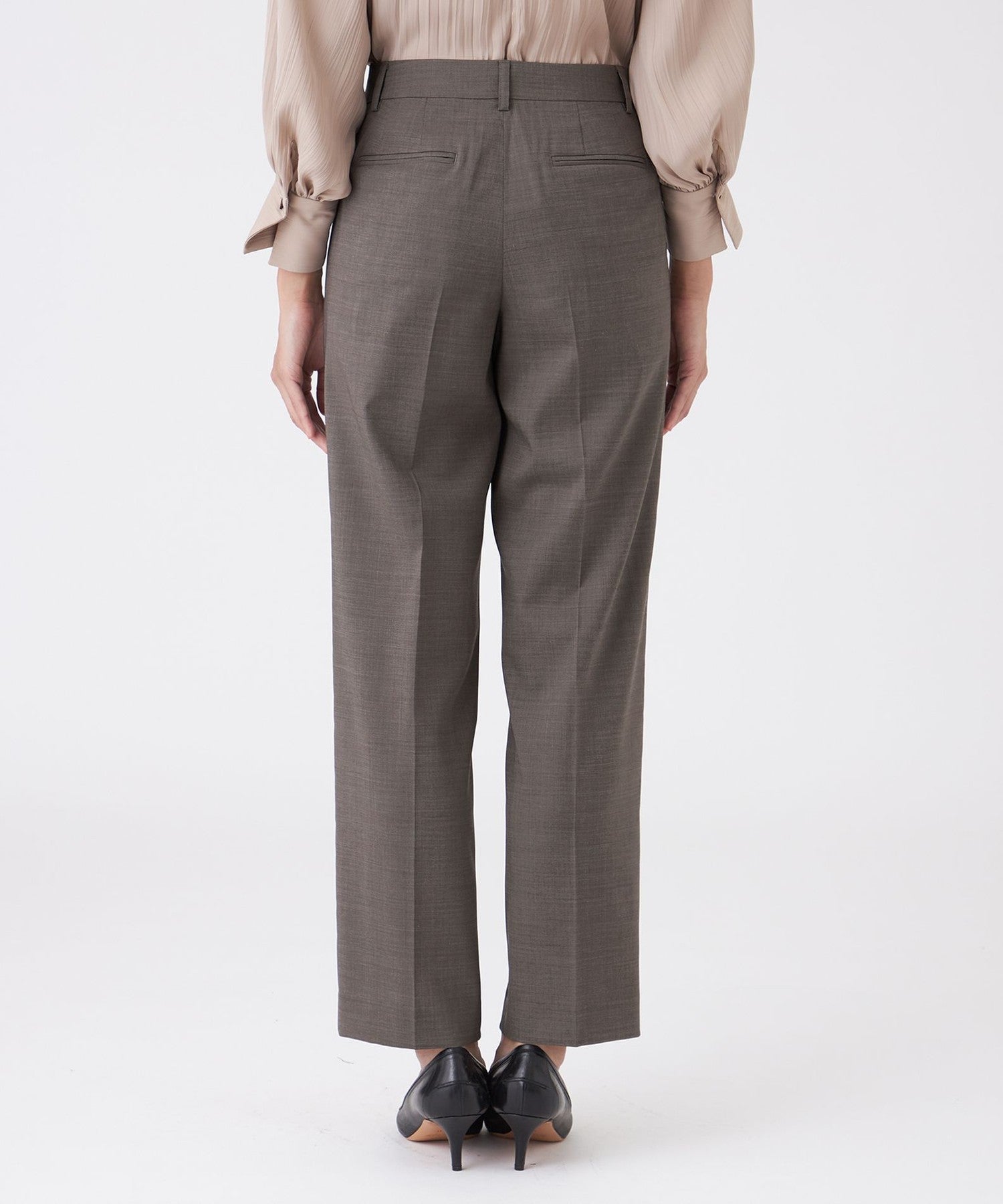 2211-U1R1564556__L,56,