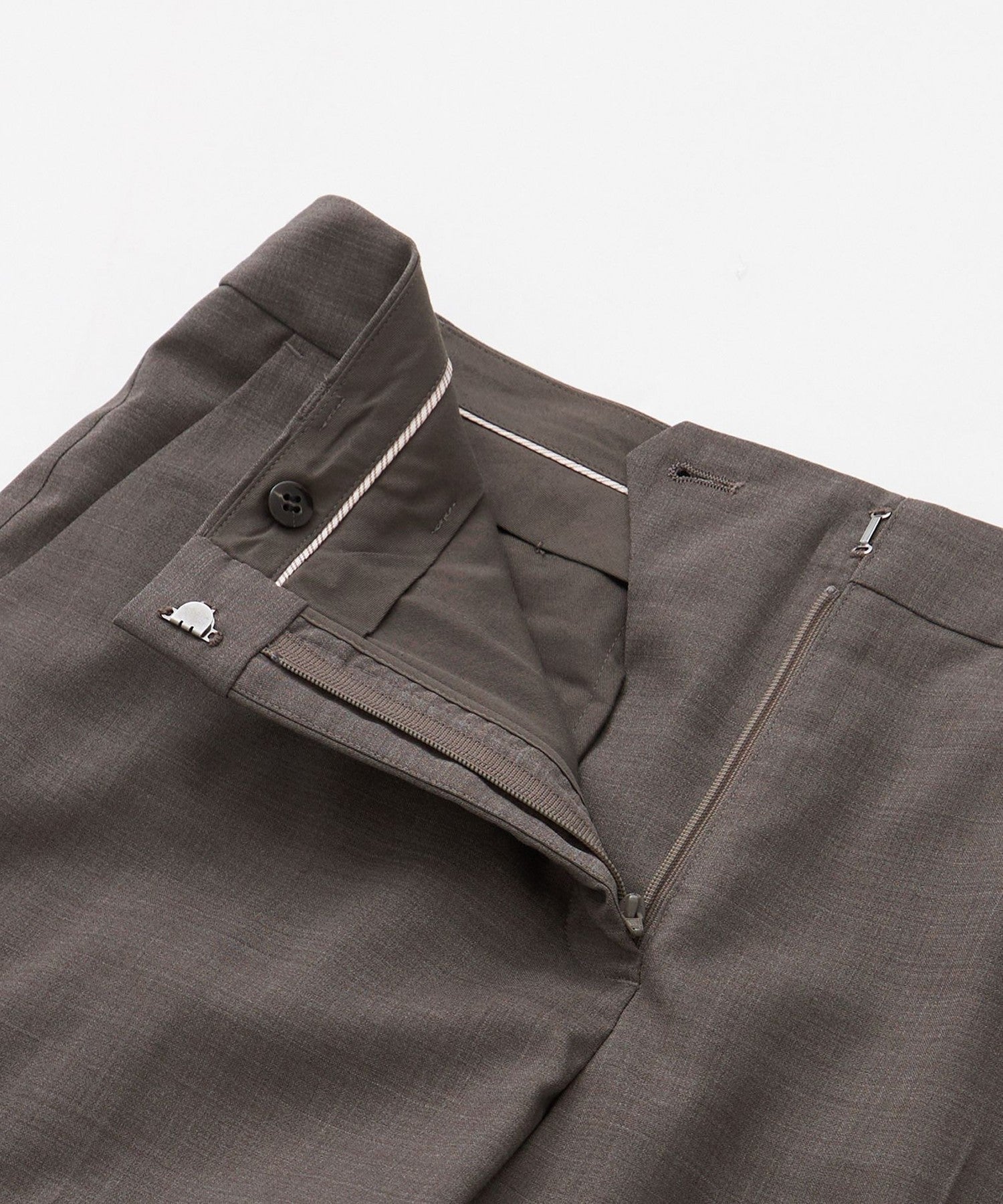 2211-U1R1564556__N,56,