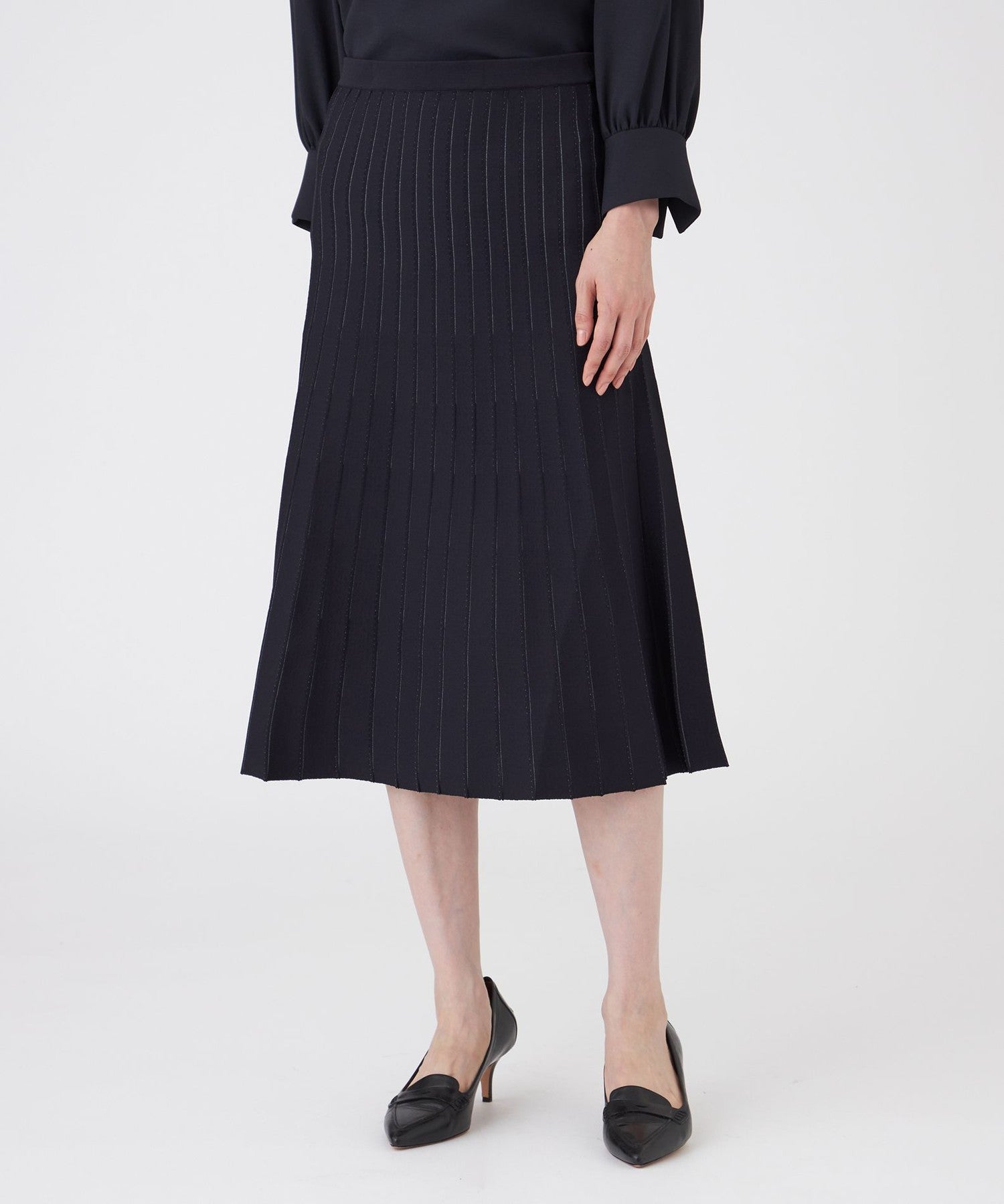 2211-U1S1664428__,28,モデル身長171cm 着用サイズ：38