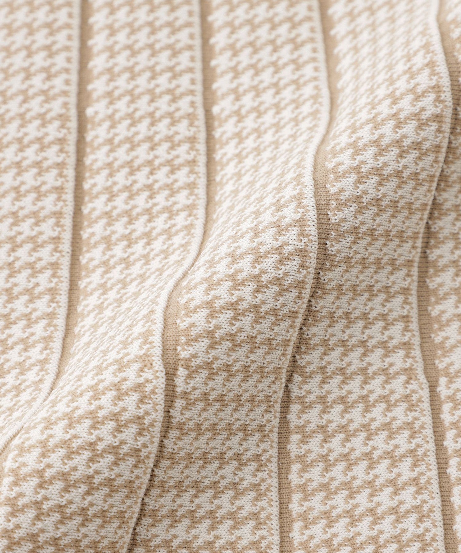 2211-U1S1664440__S,40,