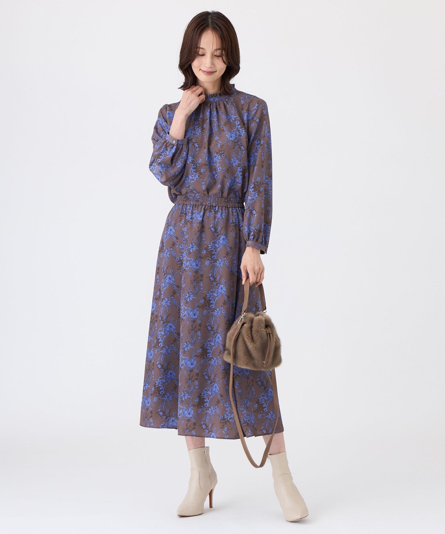 2211-U1S1965356__J,56,